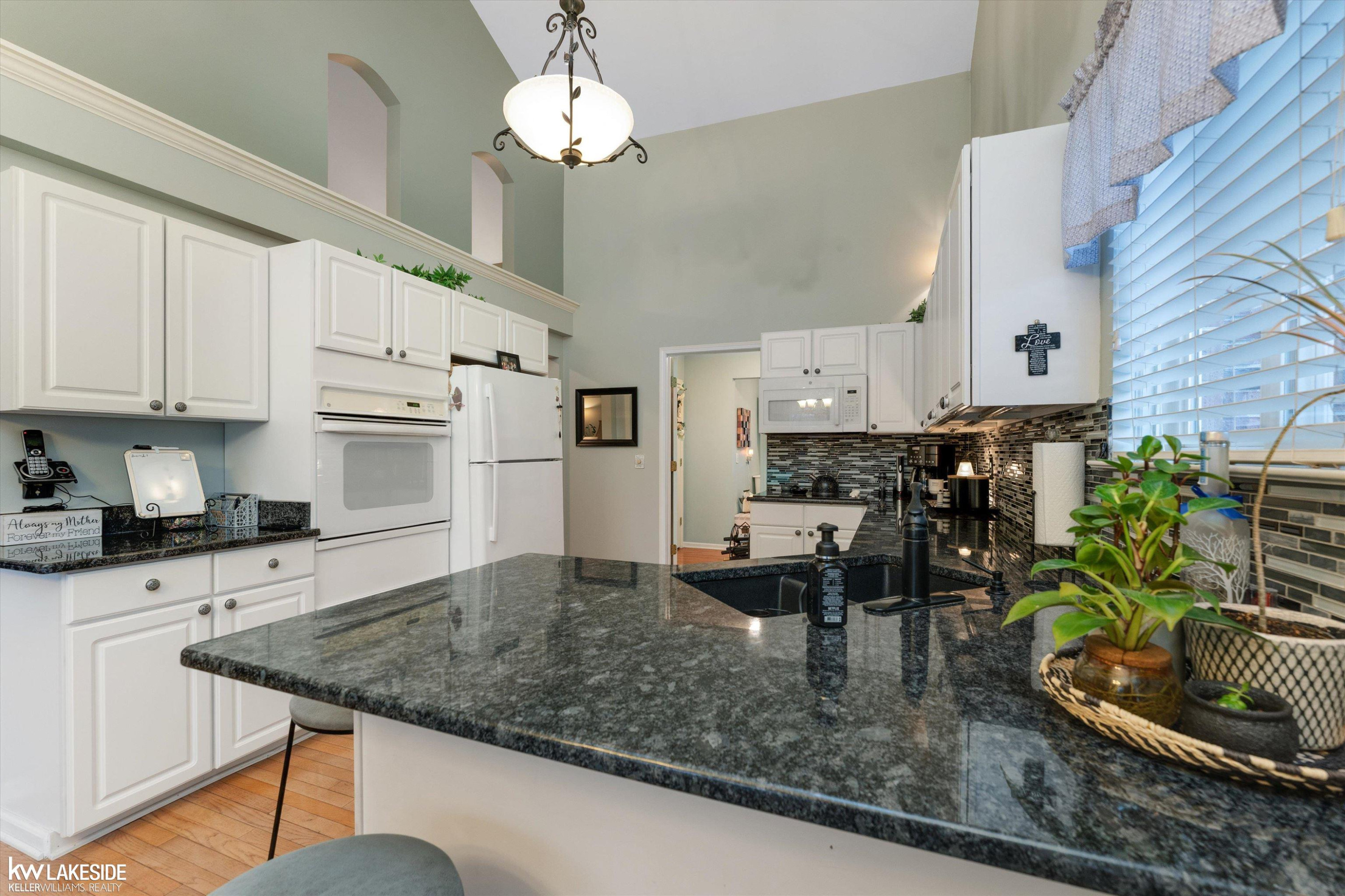 8160 Huntington Ridge Court, Washington, MI — Photo 14