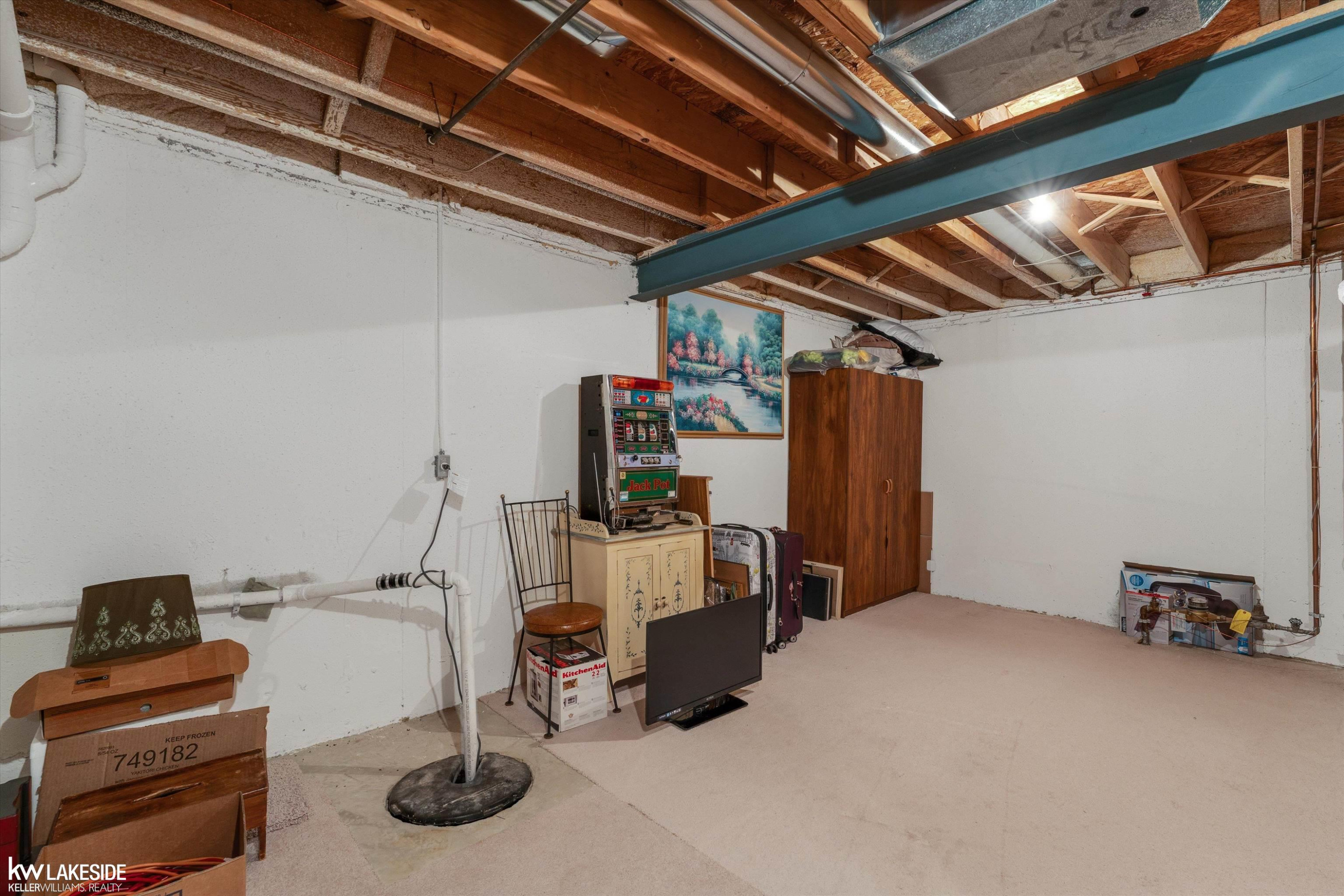 8160 Huntington Ridge Court, Washington, MI — Photo 32