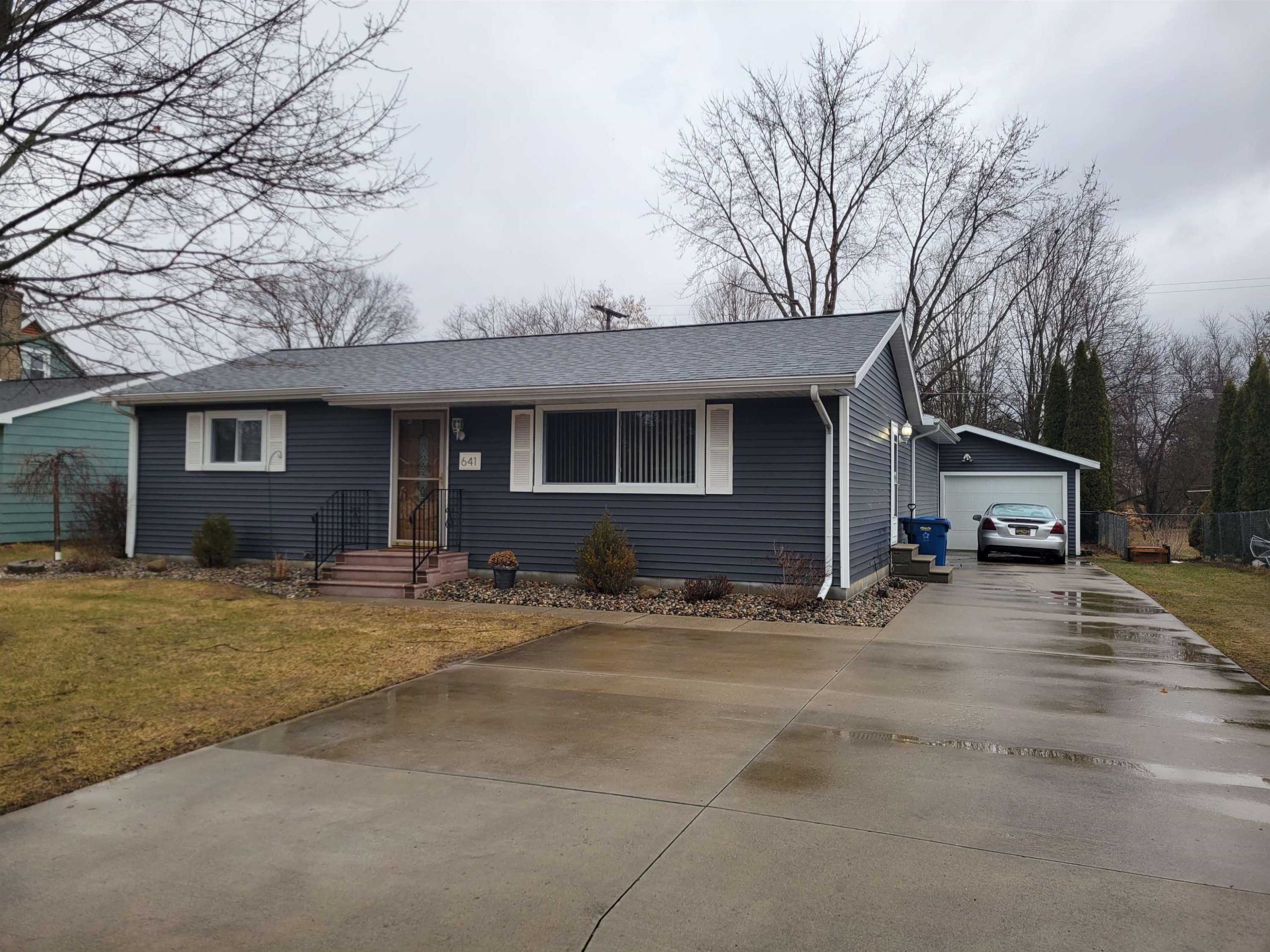 641 Briarwood Drive, Vassar, MI 48768 — front exterior