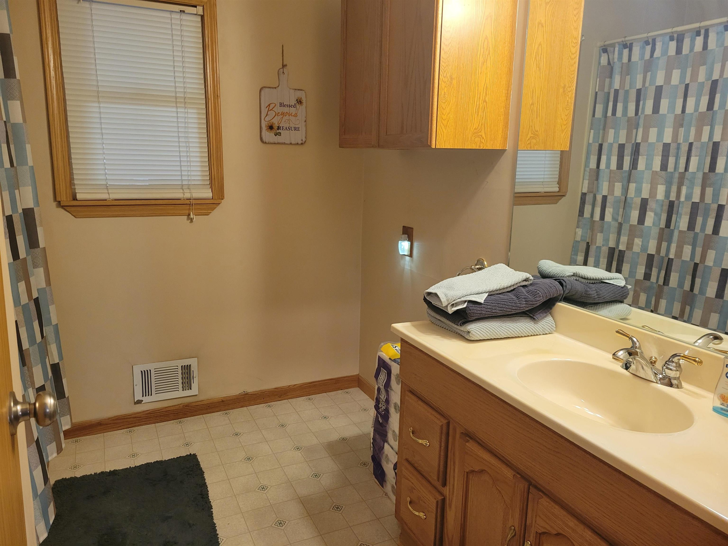 641 Briarwood Drive, Vassar, MI 48768 — Photo 20