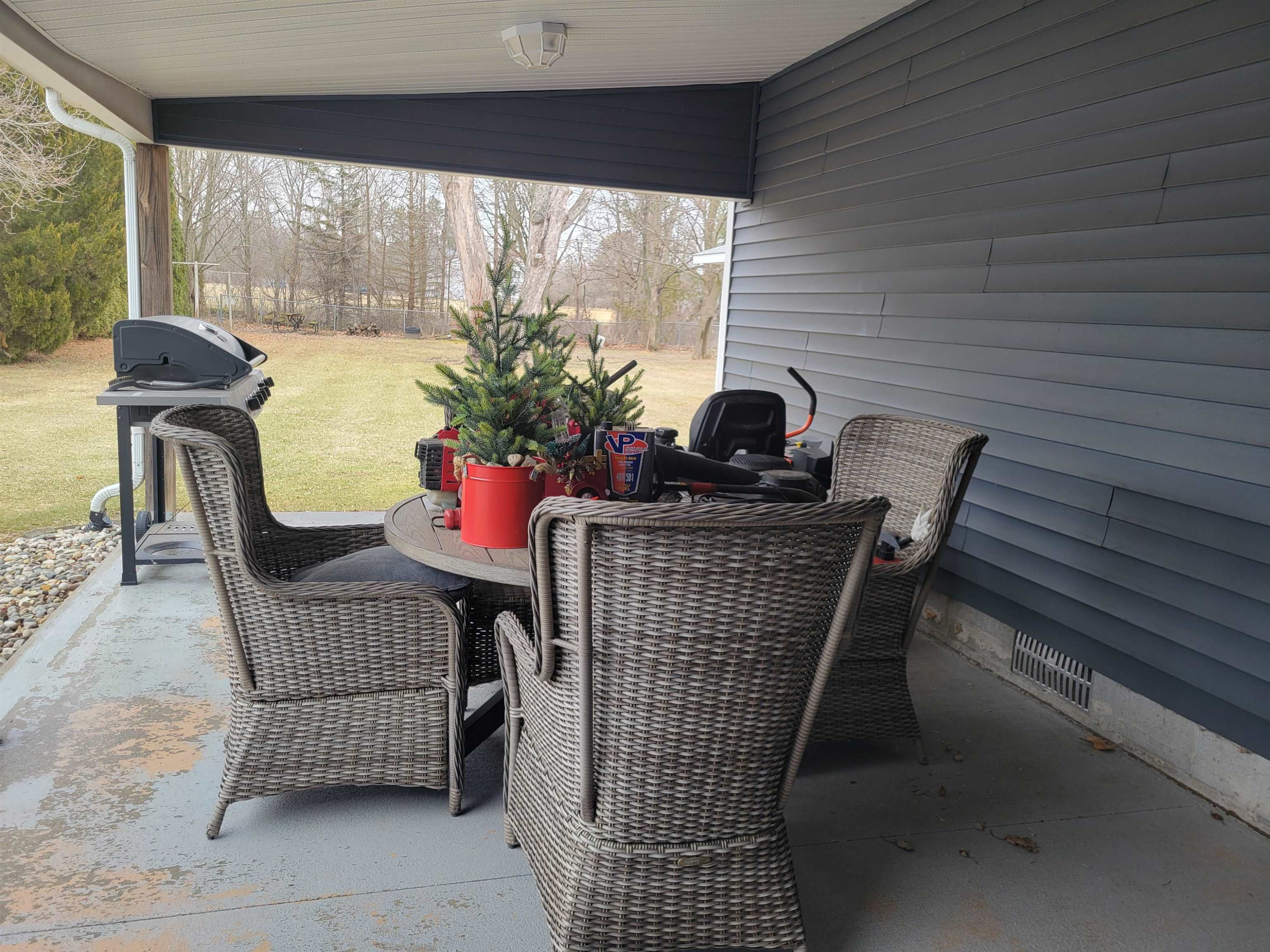 641 Briarwood Drive, Vassar, MI 48768 — Photo 23