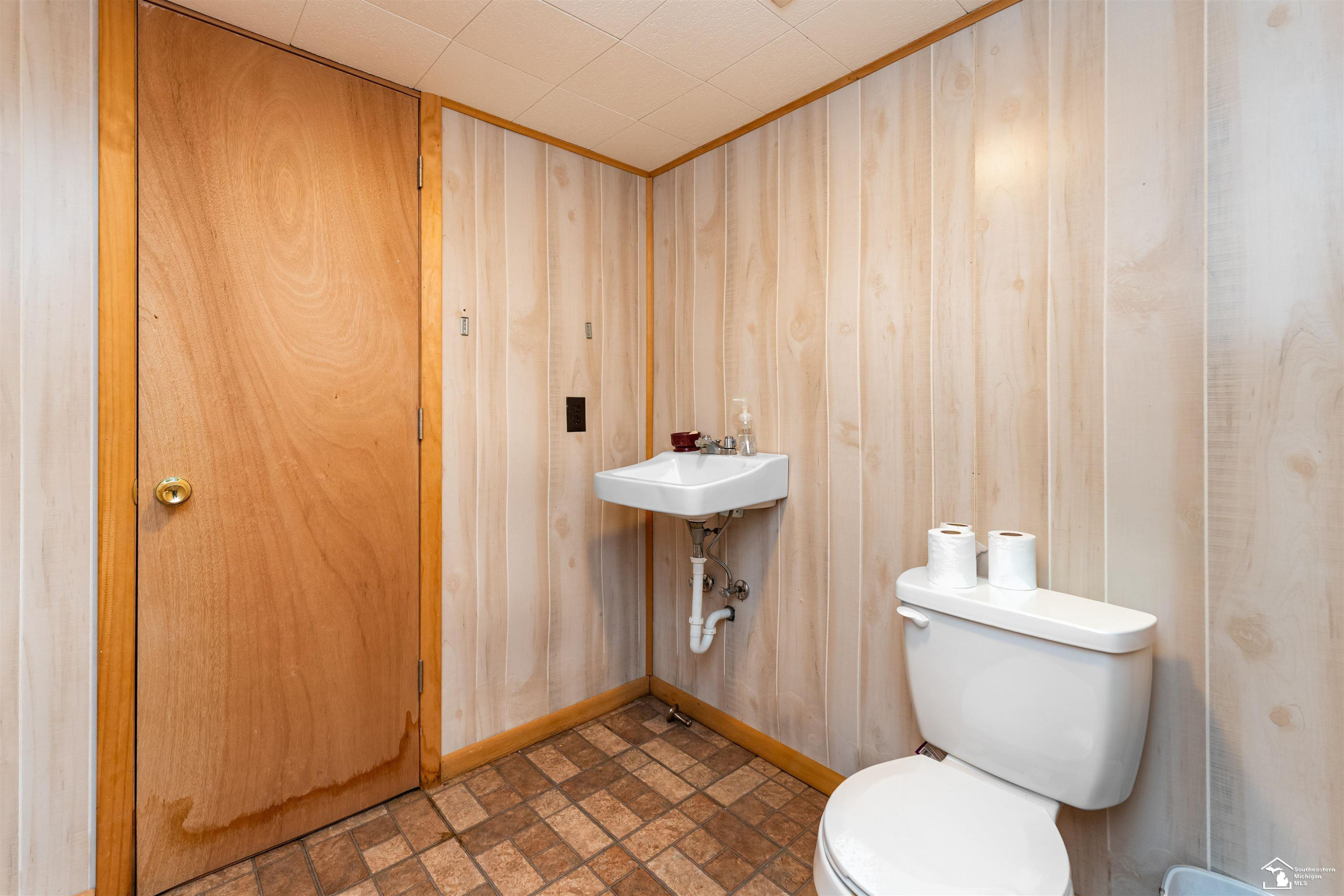 15110 Drake Street, Southgate, MI 48195 — Photo 13