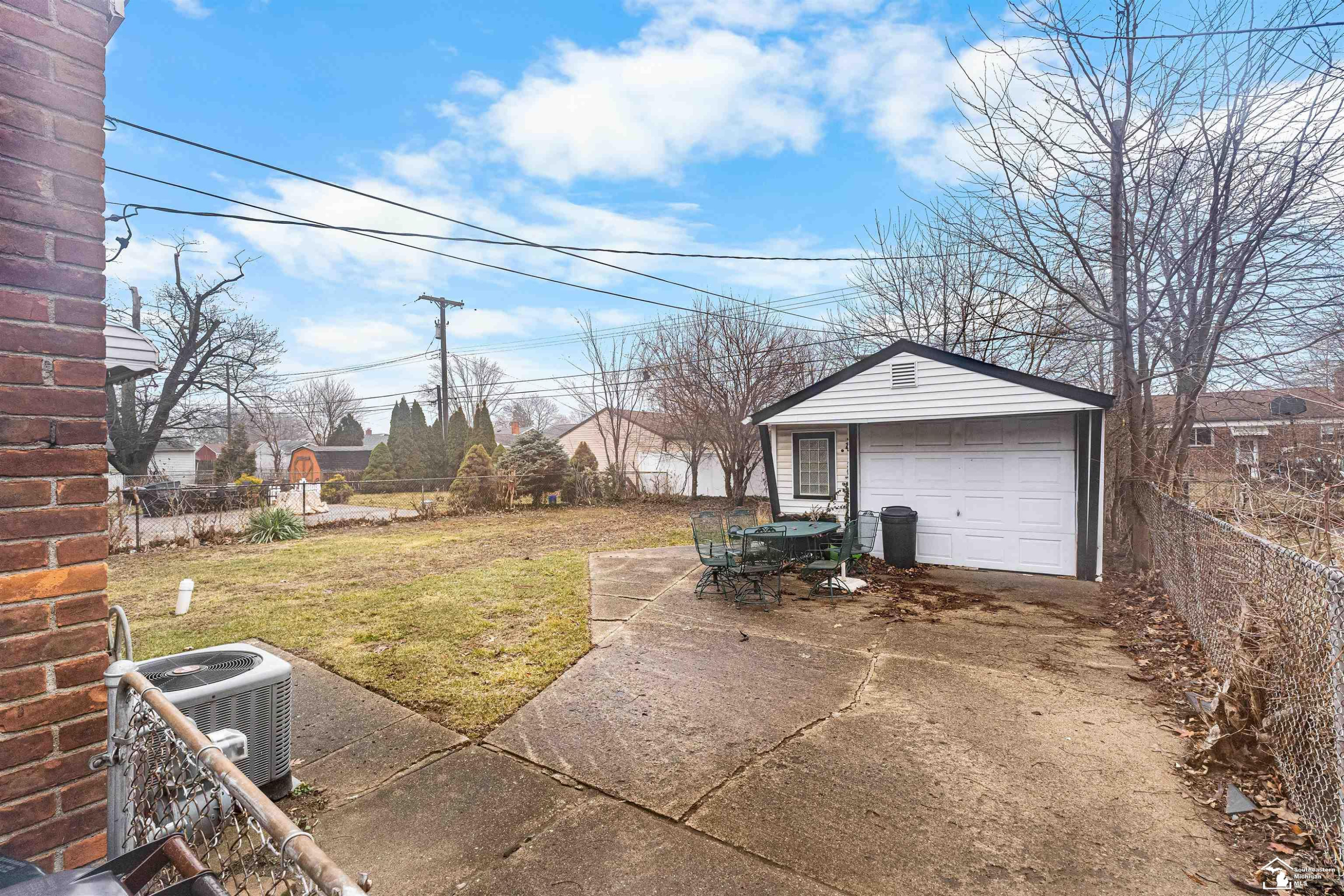 15110 Drake Street, Southgate, MI 48195 — Photo 20
