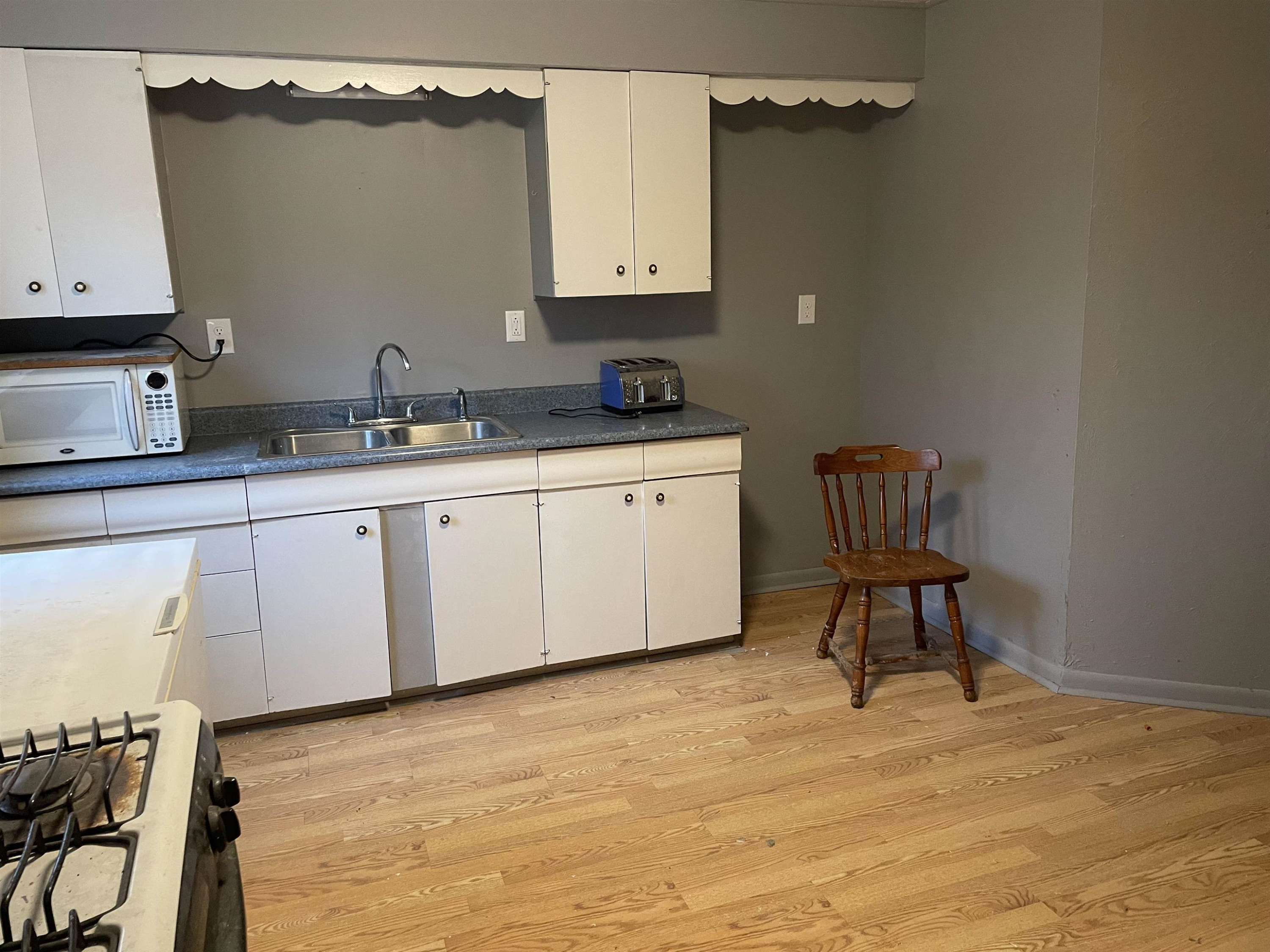 242 S East Street, Vassar, MI 48768 — Photo 10