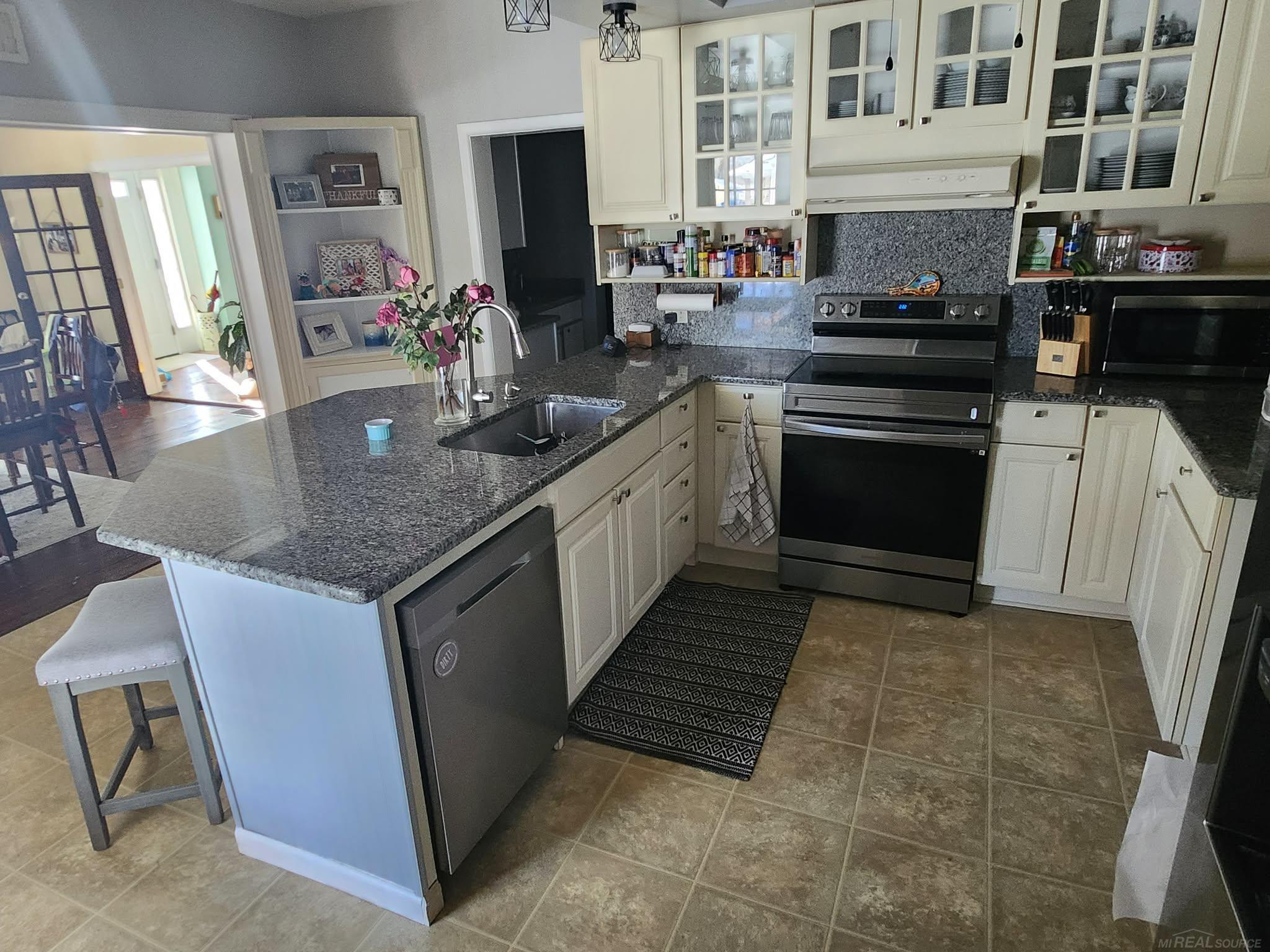 7127 Lake Street, Lexington, MI 48450 — Photo 11