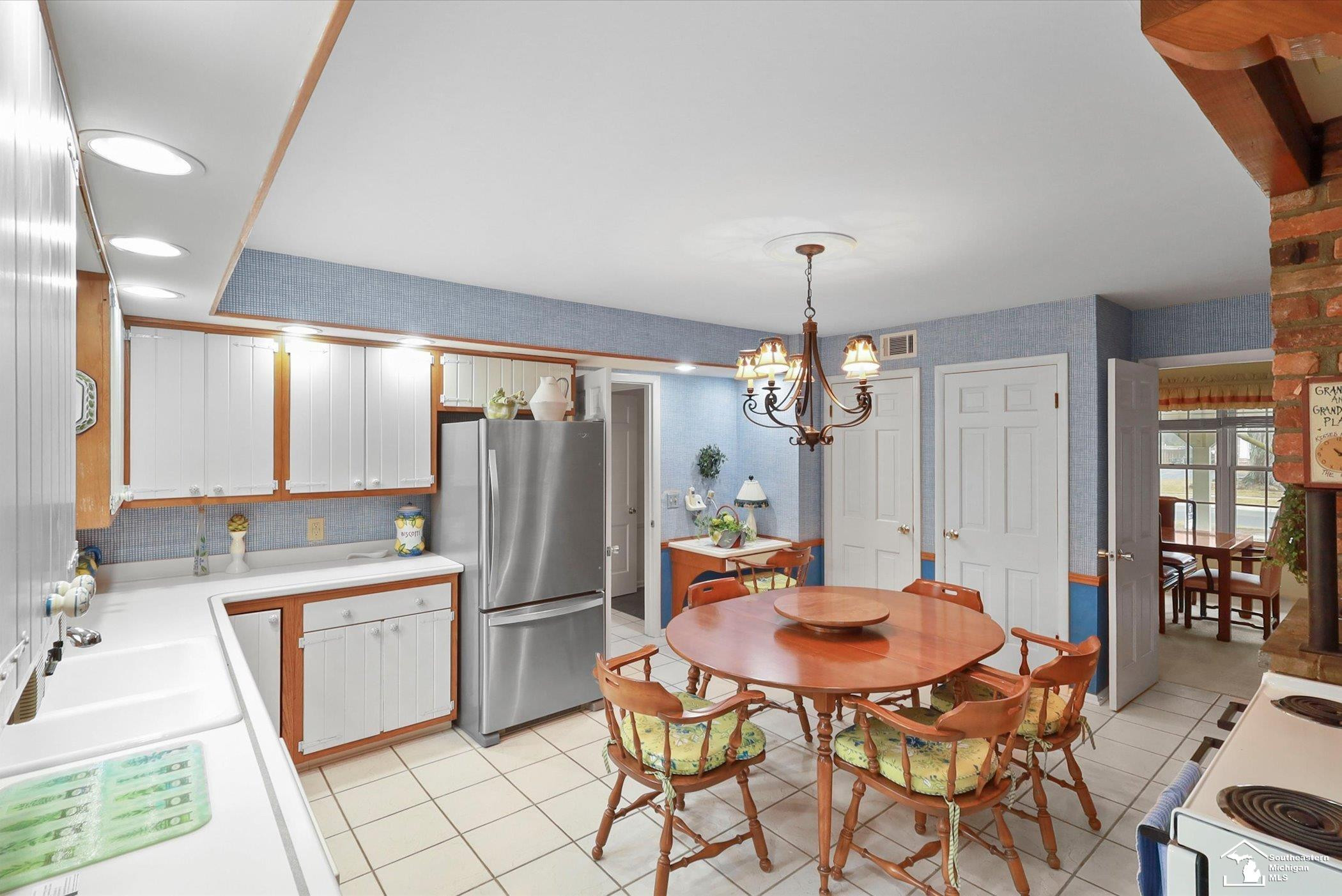 1629 Arbor Avenue, Monroe, MI 48162 — Photo 10