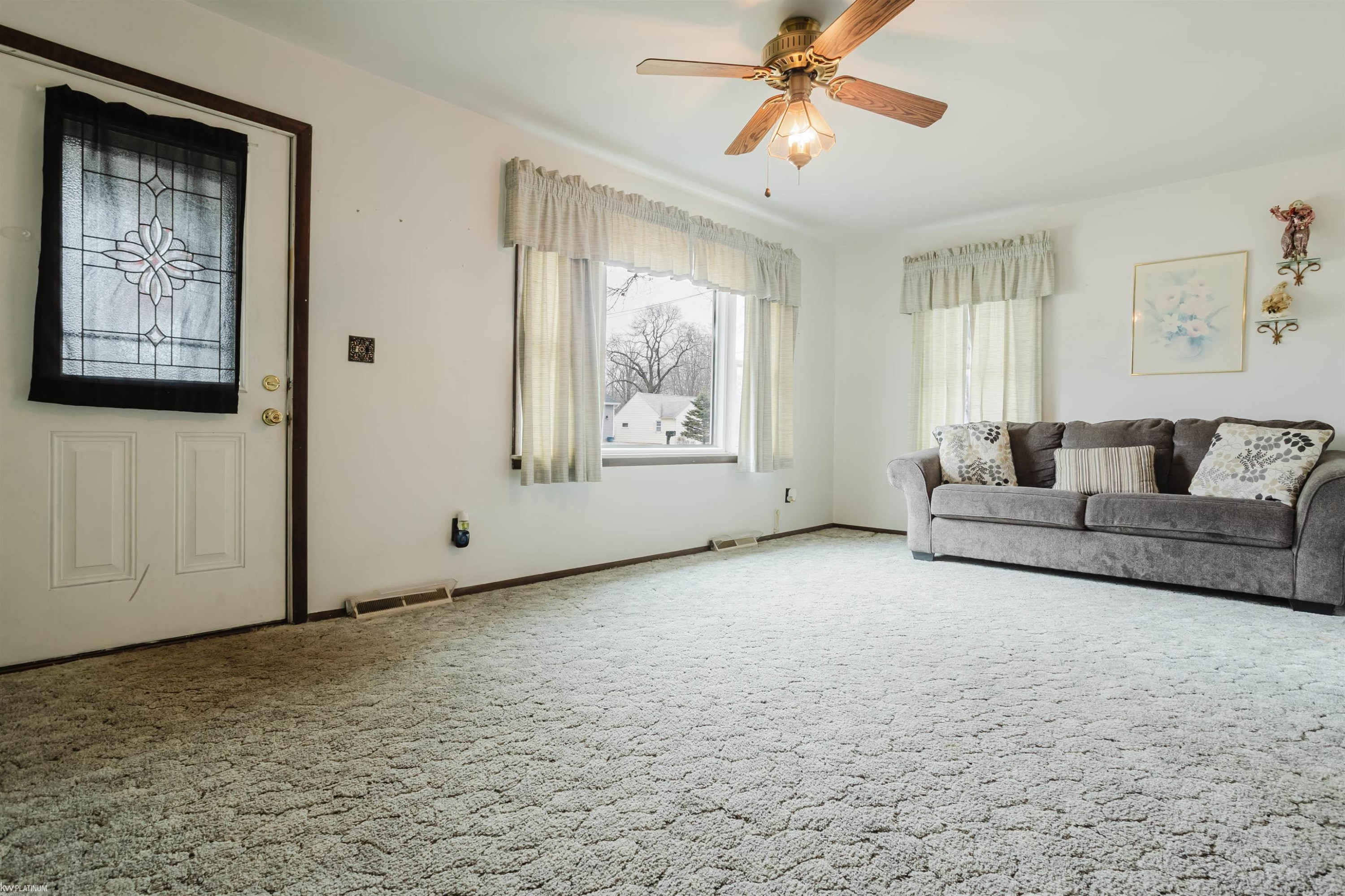 4033 Helen Avenue, MI 48059 — Photo 4