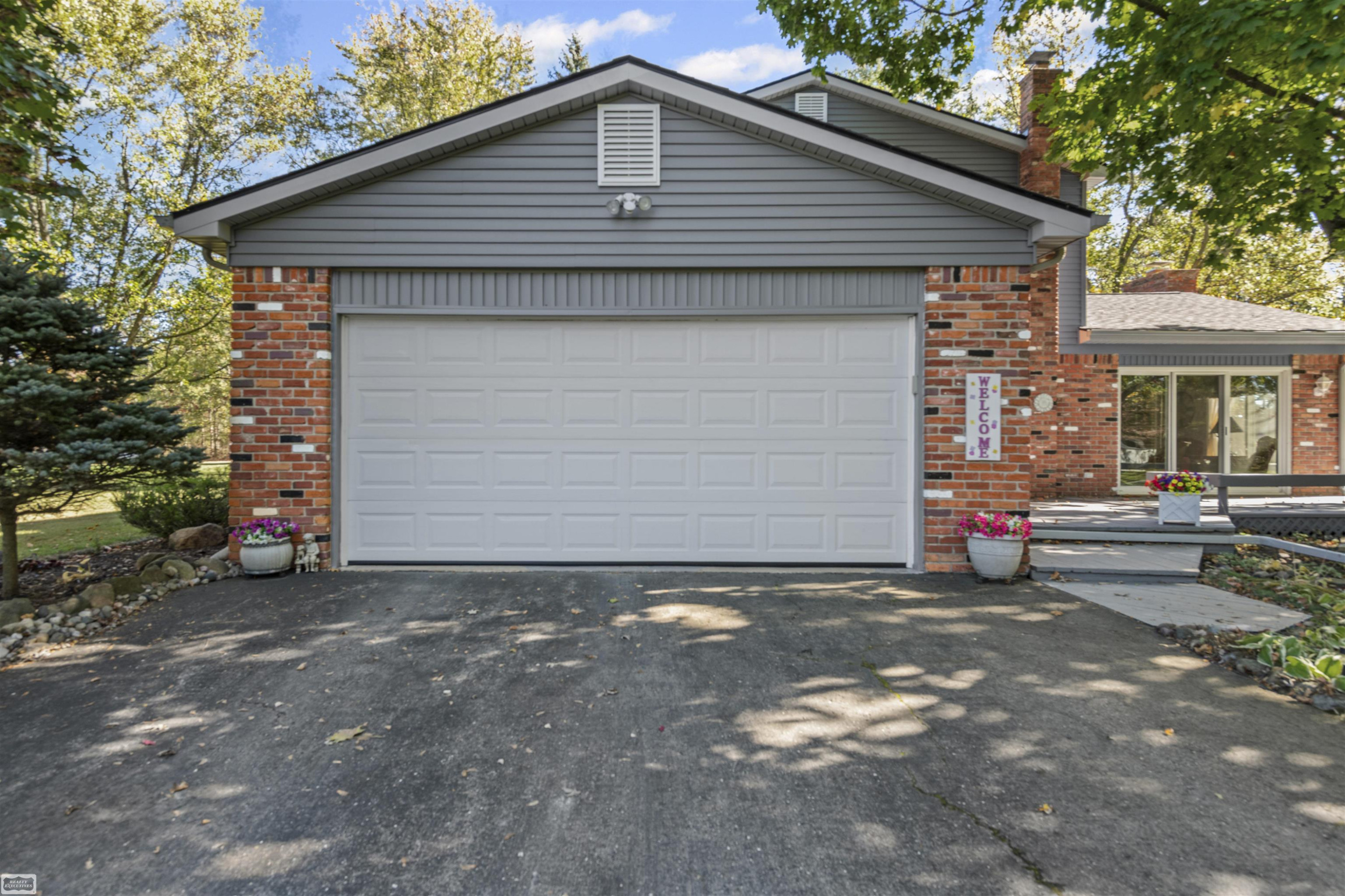 14385 Sullivan Road, Capac, MI 48014 — Photo 32