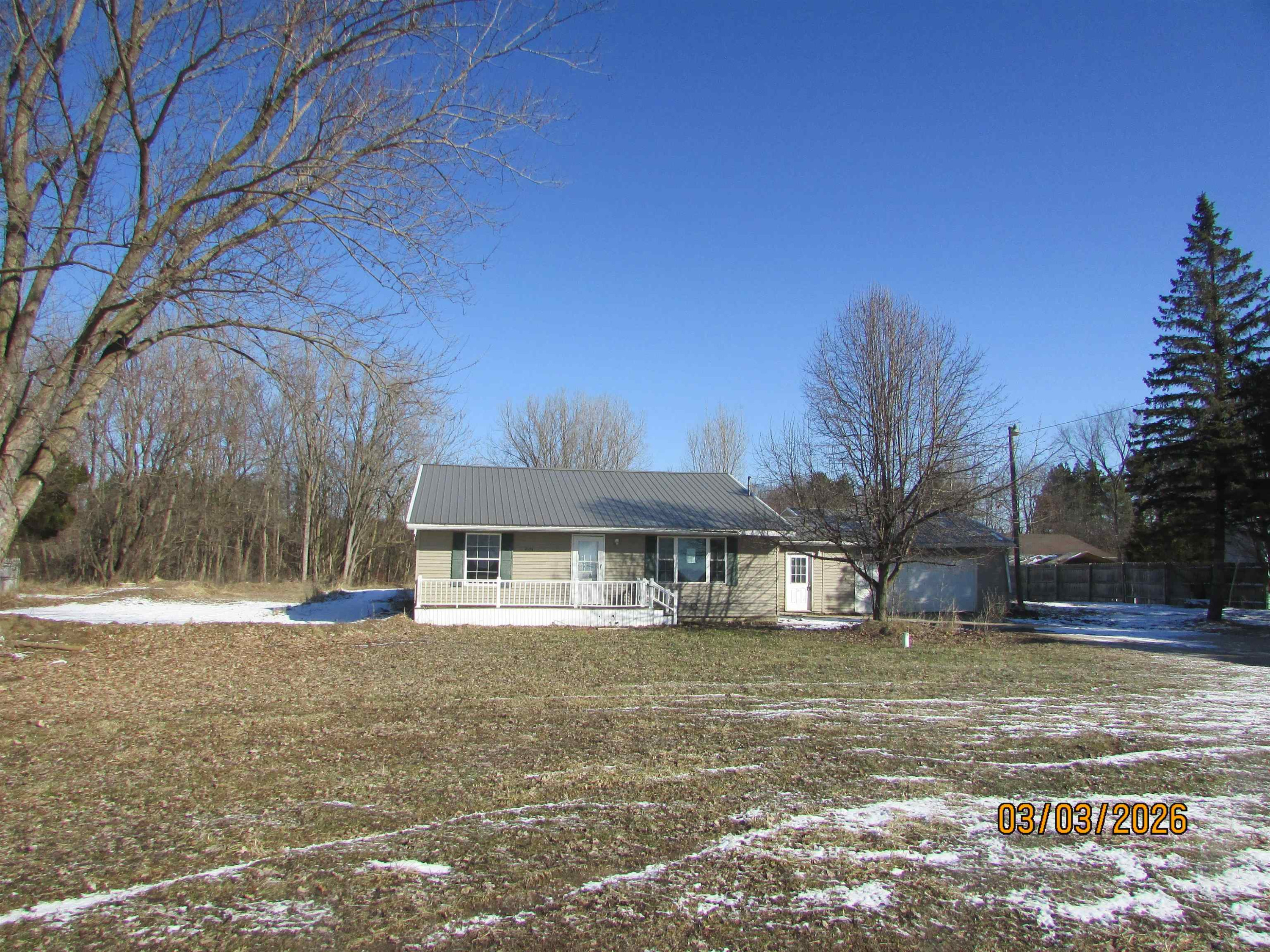 4020 W Frances Road, Clio, MI 48420 — Photo 2