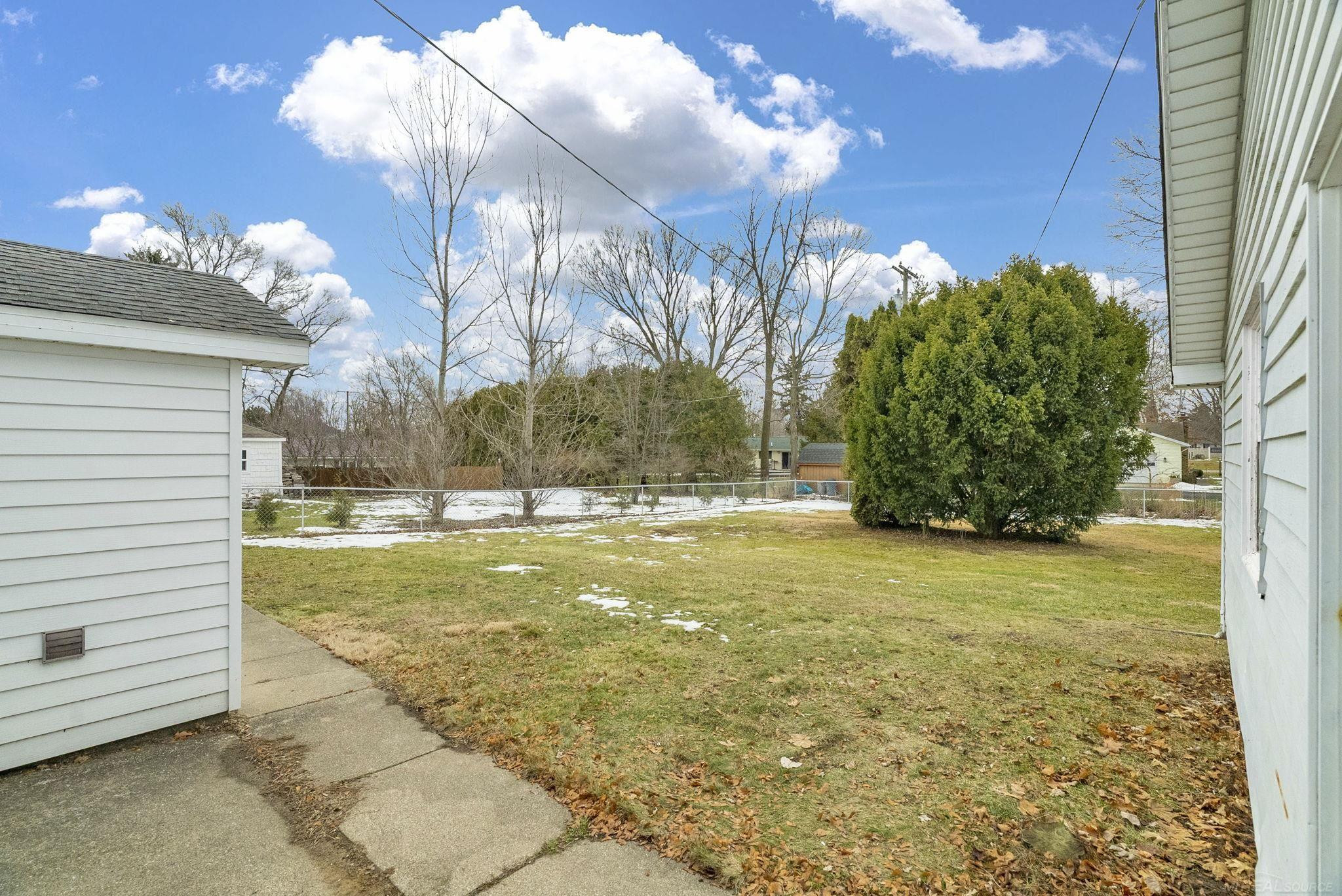 7154 Lake Street, Lexington, MI 48450 — Photo 5