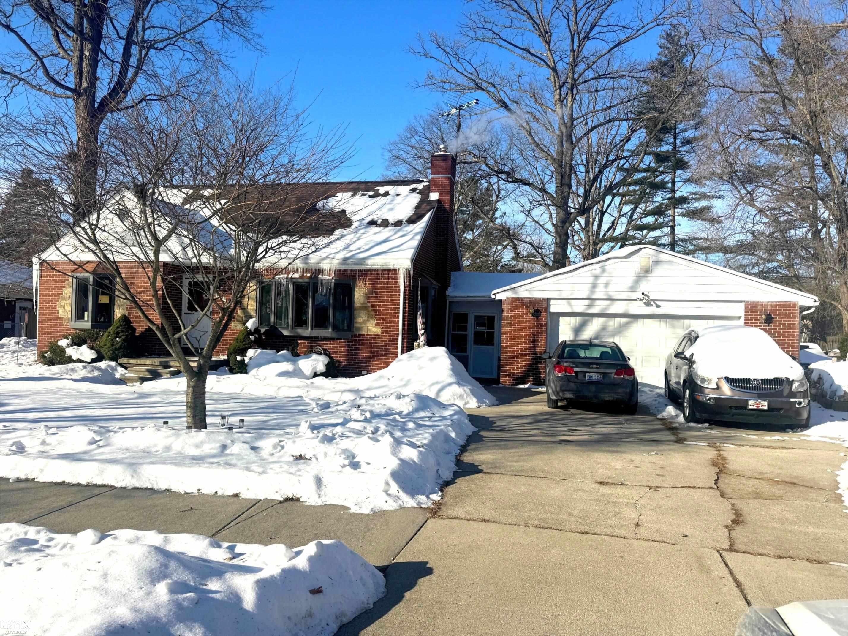 1674 Georgia Avenue, Marysville, MI 48040 — front exterior