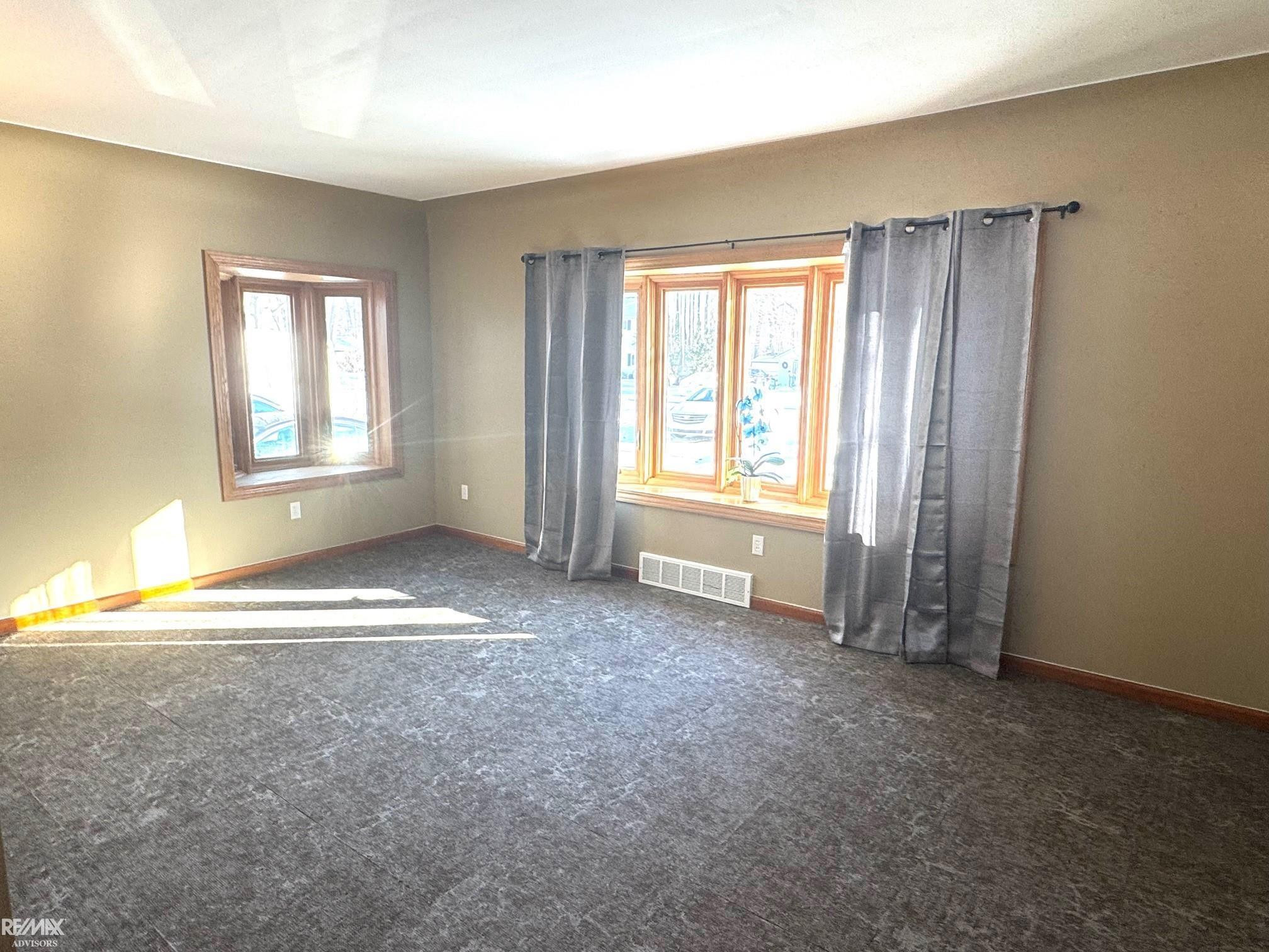 1674 Georgia Avenue, Marysville, MI 48040 — Photo 2