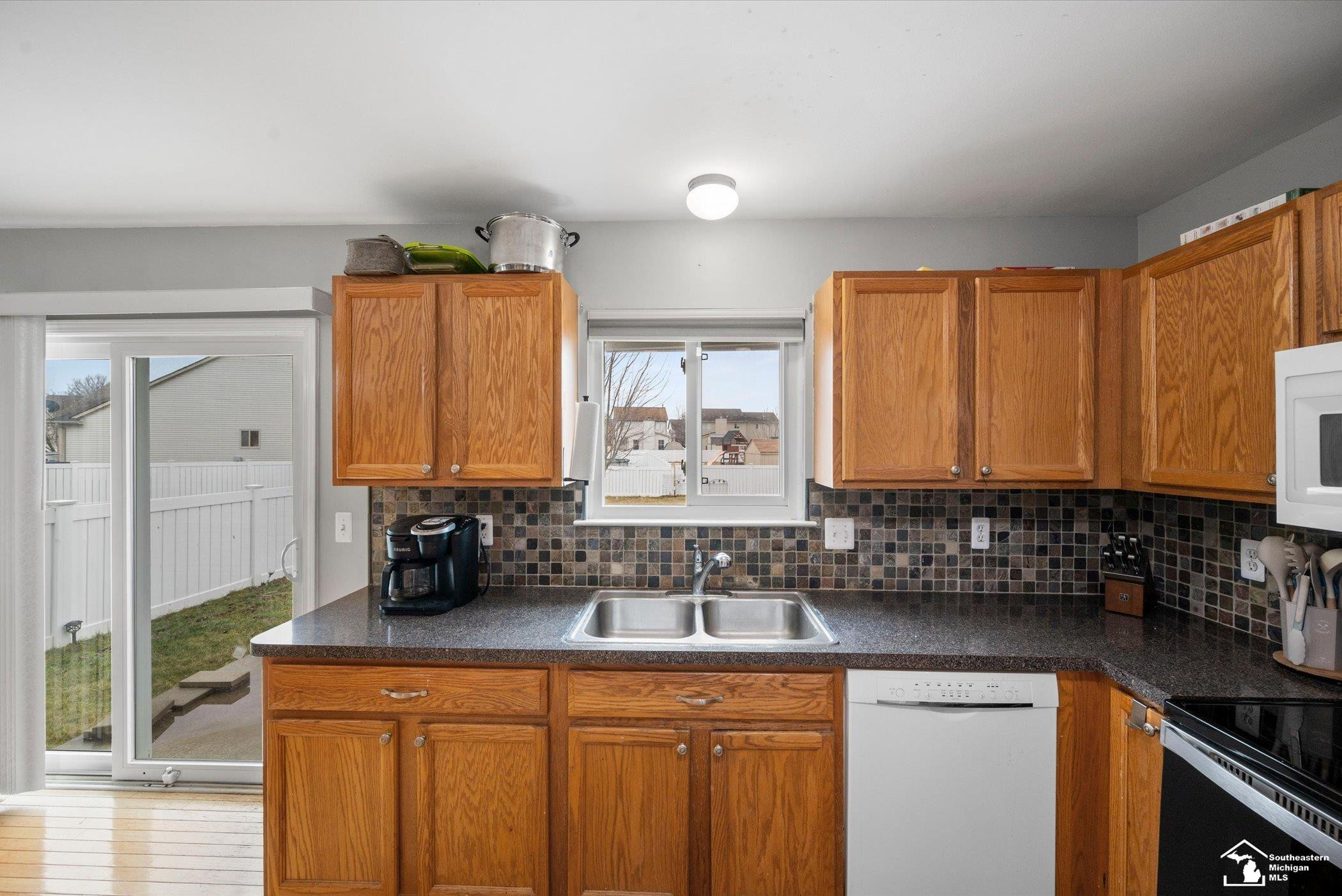 9061 ROCKHILL Lane, Newport, MI 48166 — Photo 10