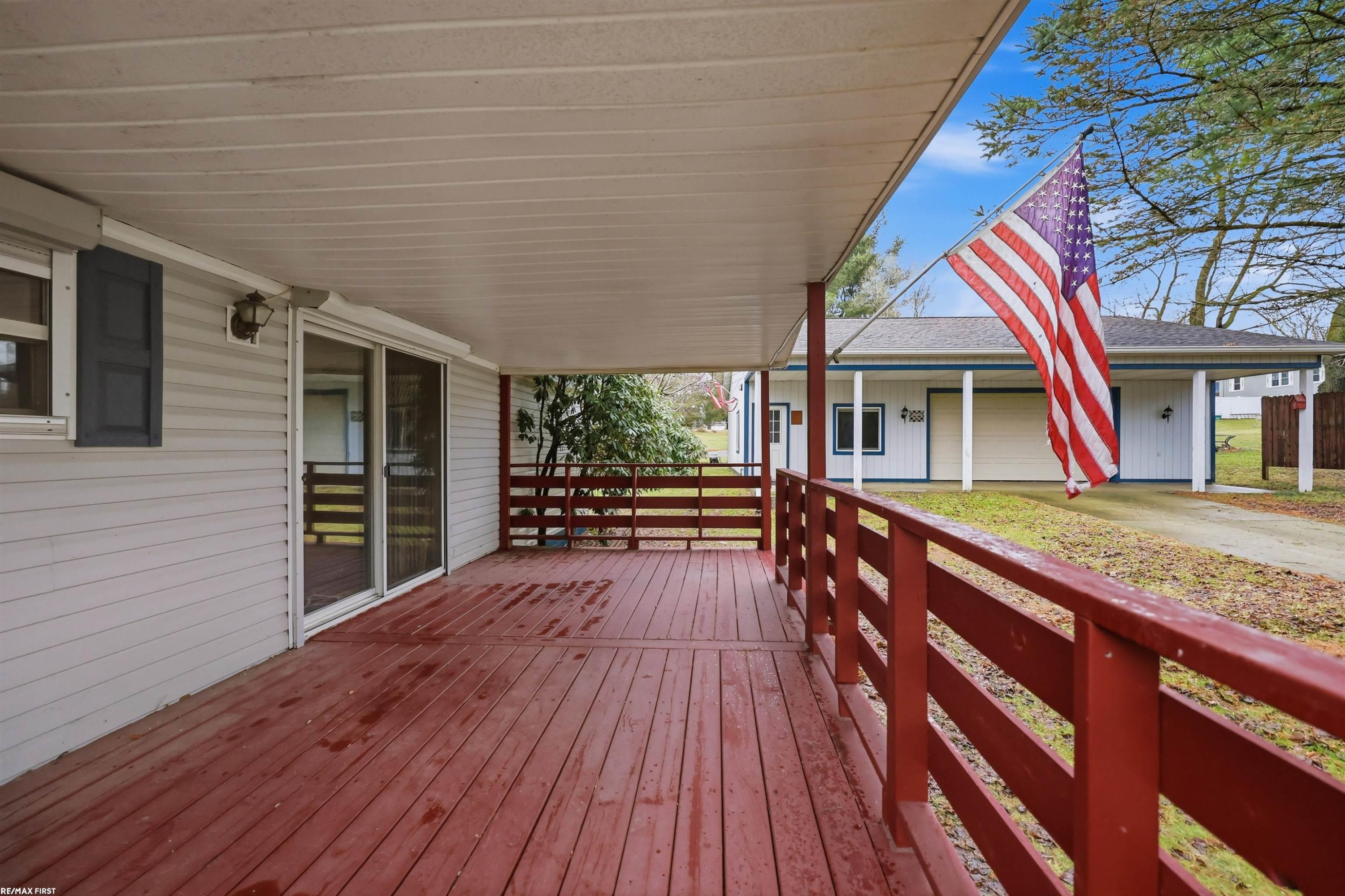 400 W 5th Street, Imlay City, MI 48444 — Photo 2