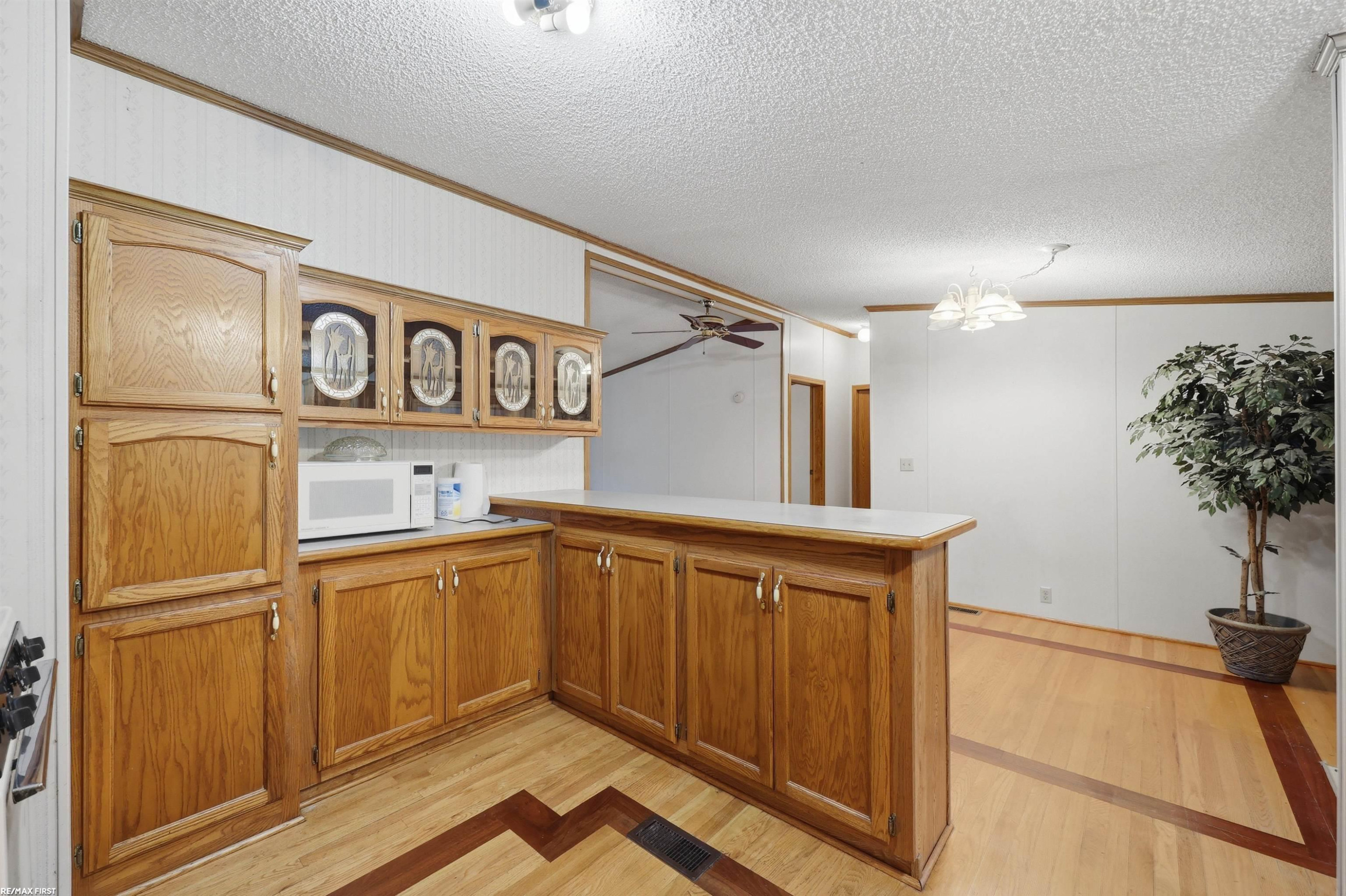 400 W 5th Street, Imlay City, MI 48444 — Photo 9