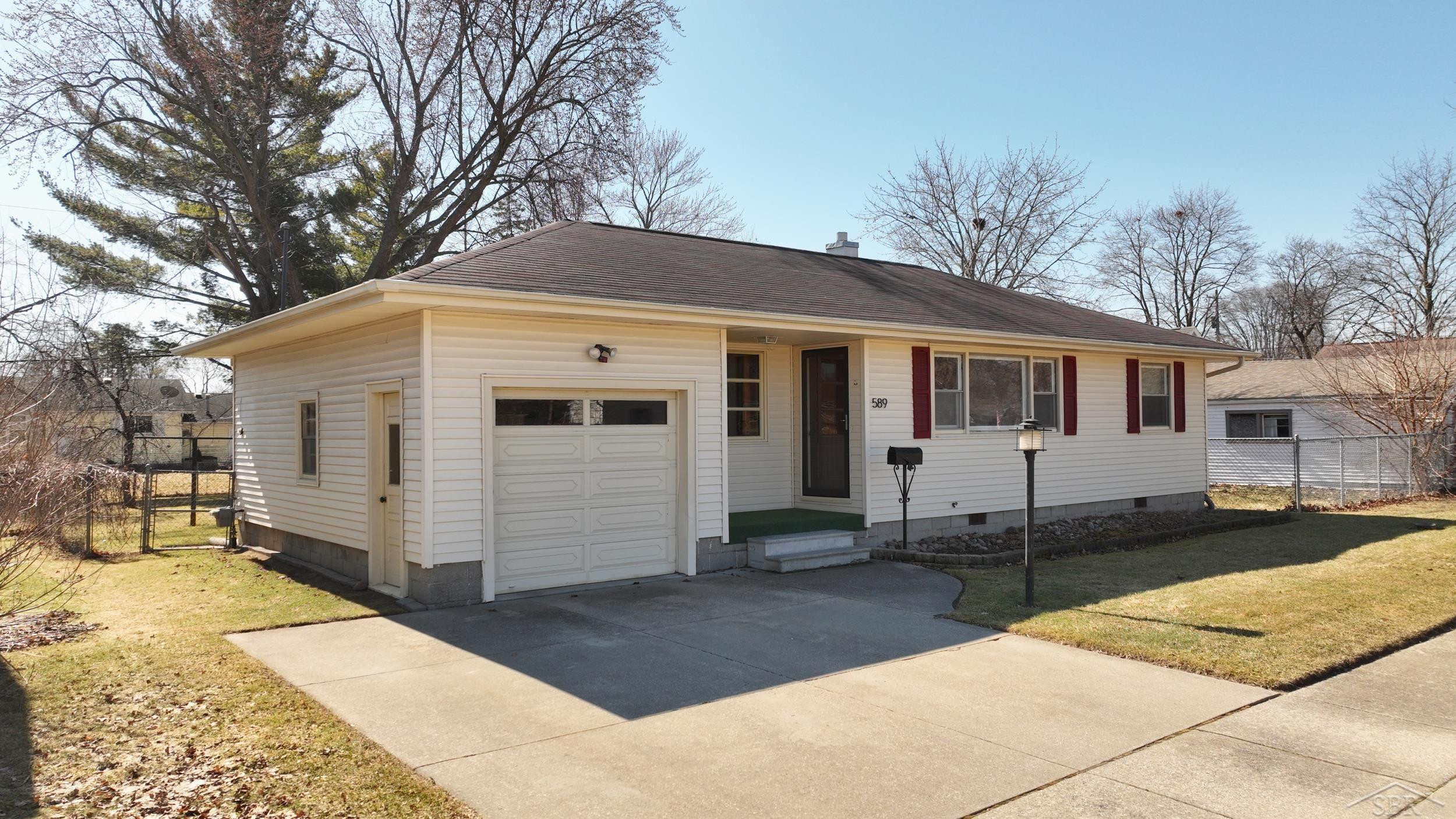 589 Tulane Street, Saginaw, MI 48604 — Photo 2