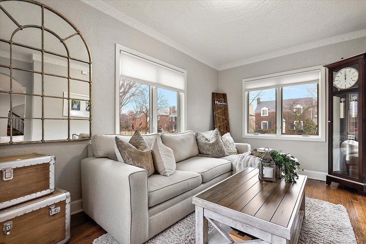 719 Fisher Road, Grosse Pointe, MI 48230 — Photo 9