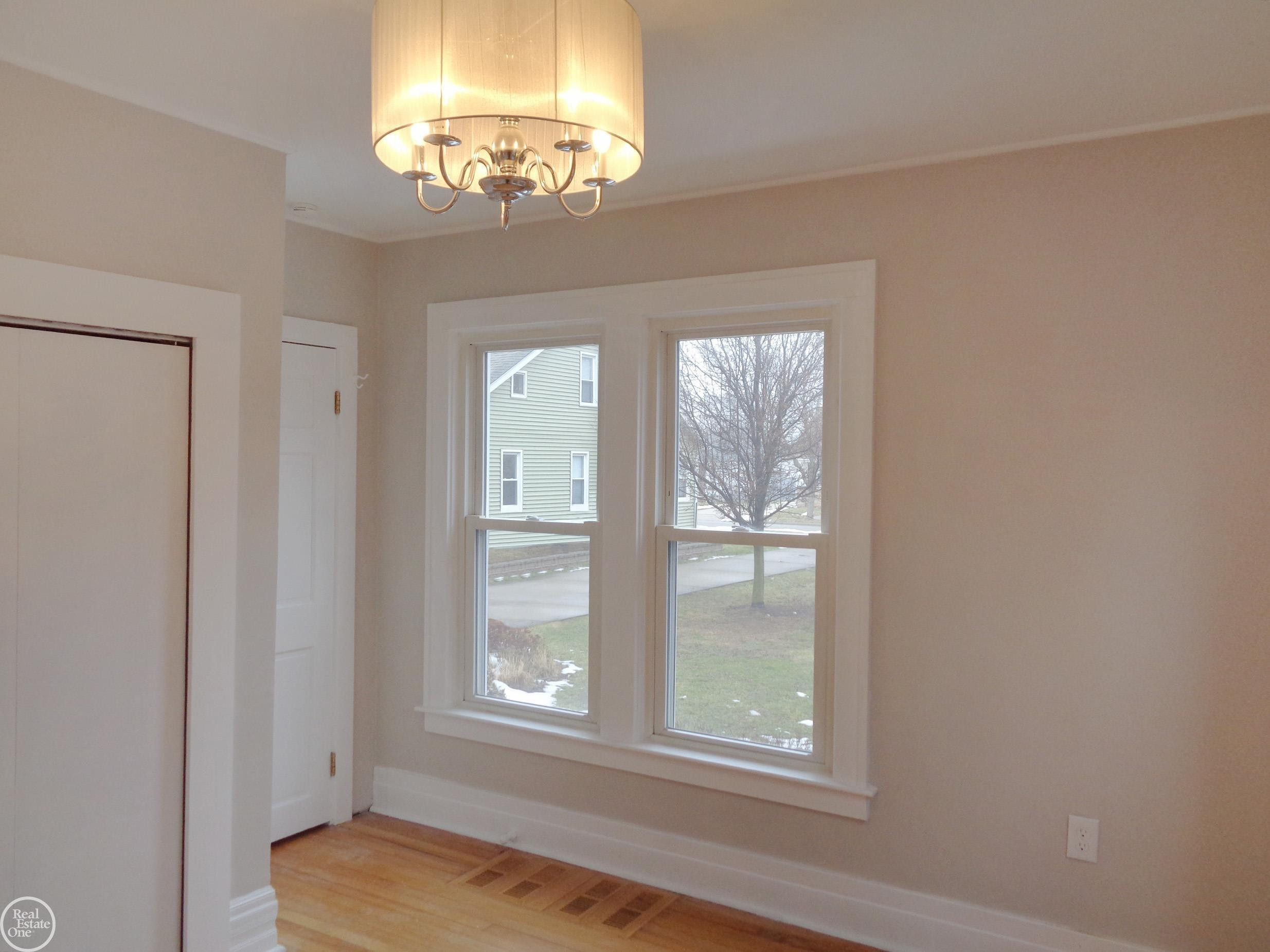 40 Riverside Drive, Mount Clemens, MI 48043 — Photo 13