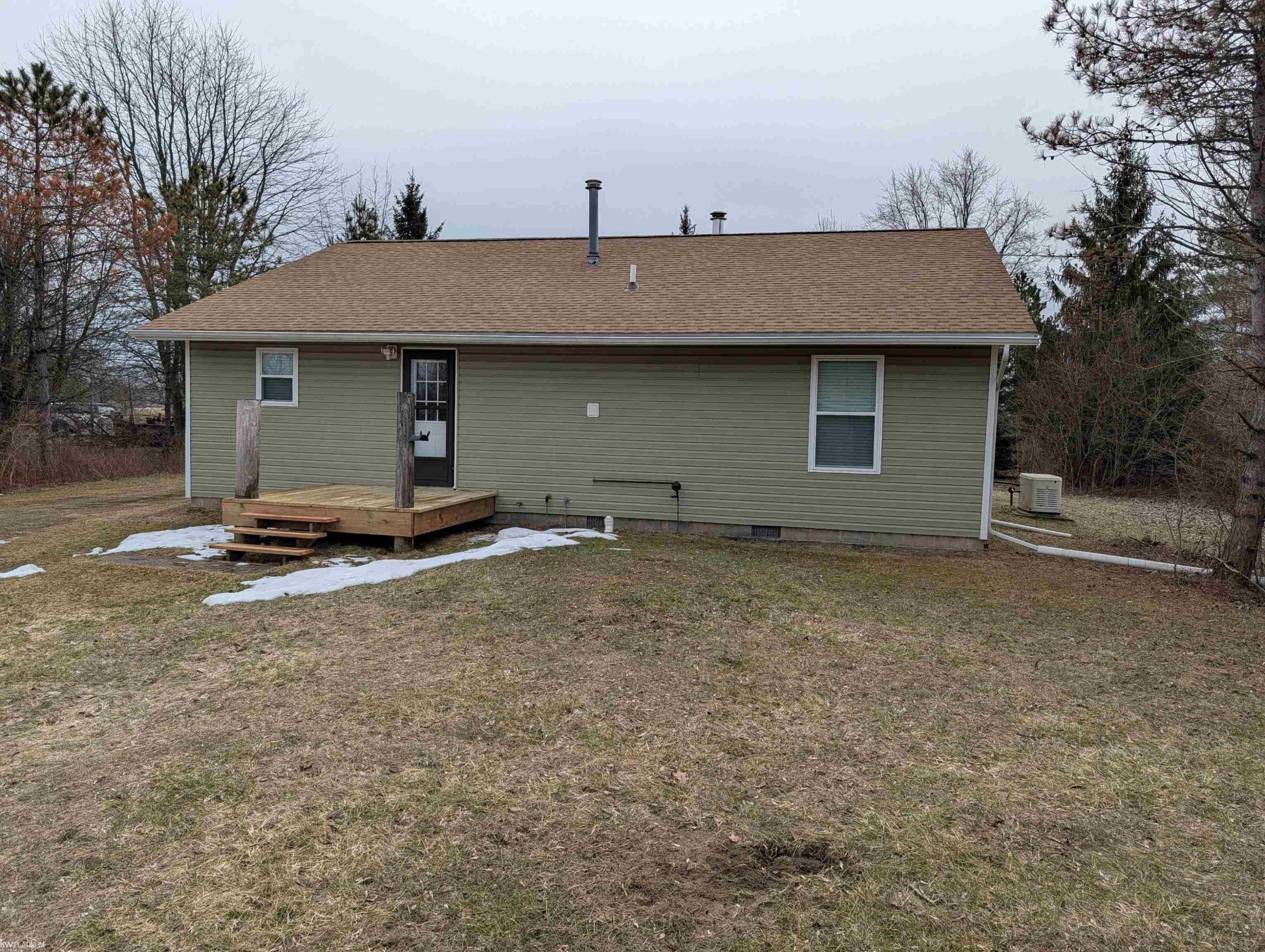 9072 Green Road, Wales, MI — Photo 8