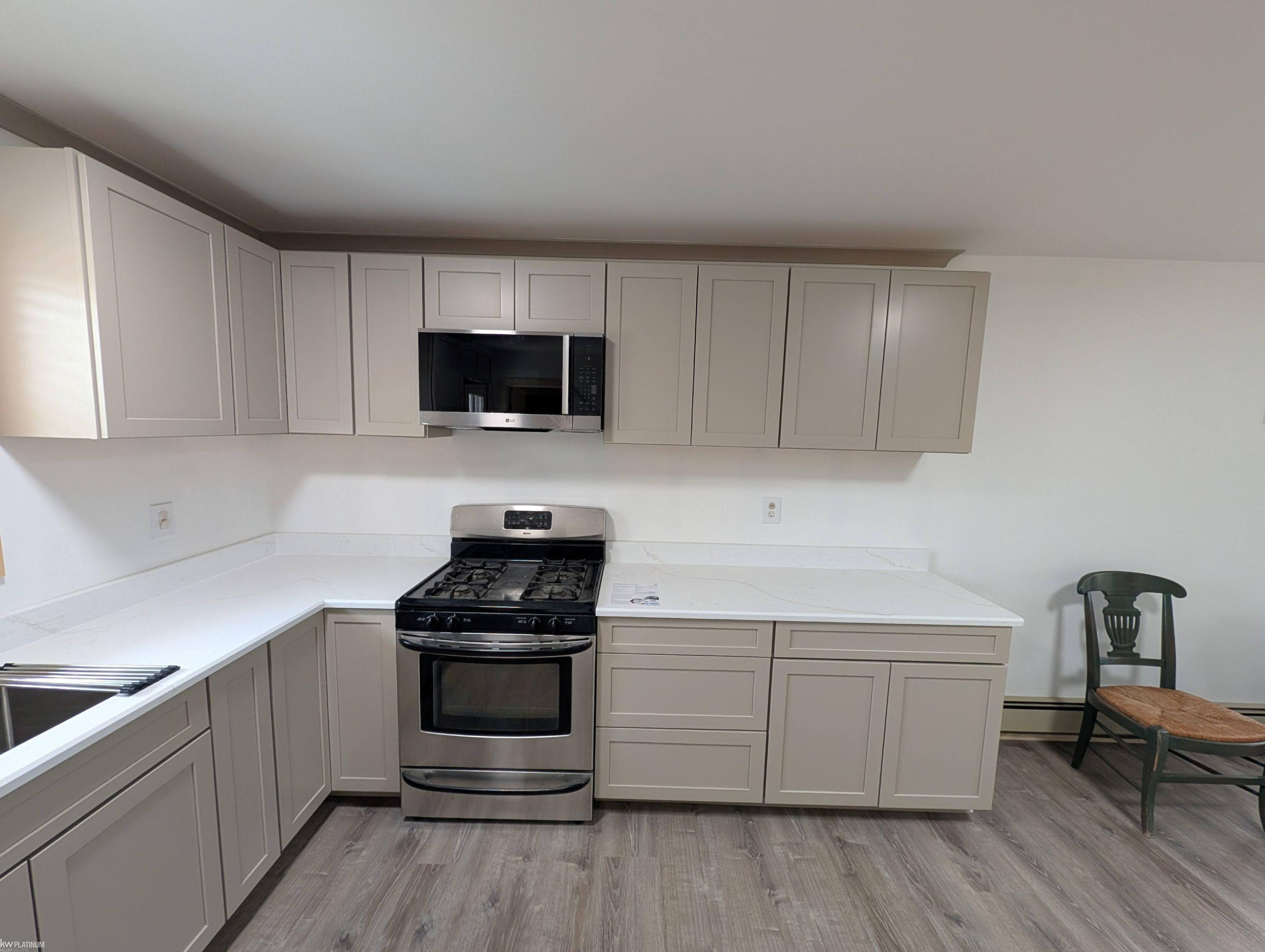 9072 Green Road, Wales, MI — Photo 14