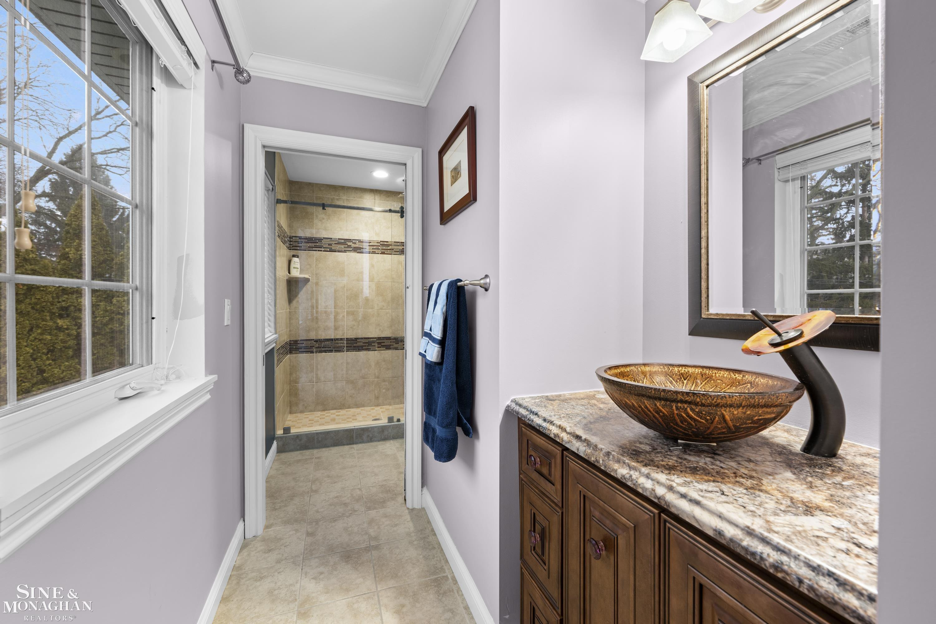 680 Pear Tree Lane, Grosse Pointe Woods, MI 48236 — Photo 45