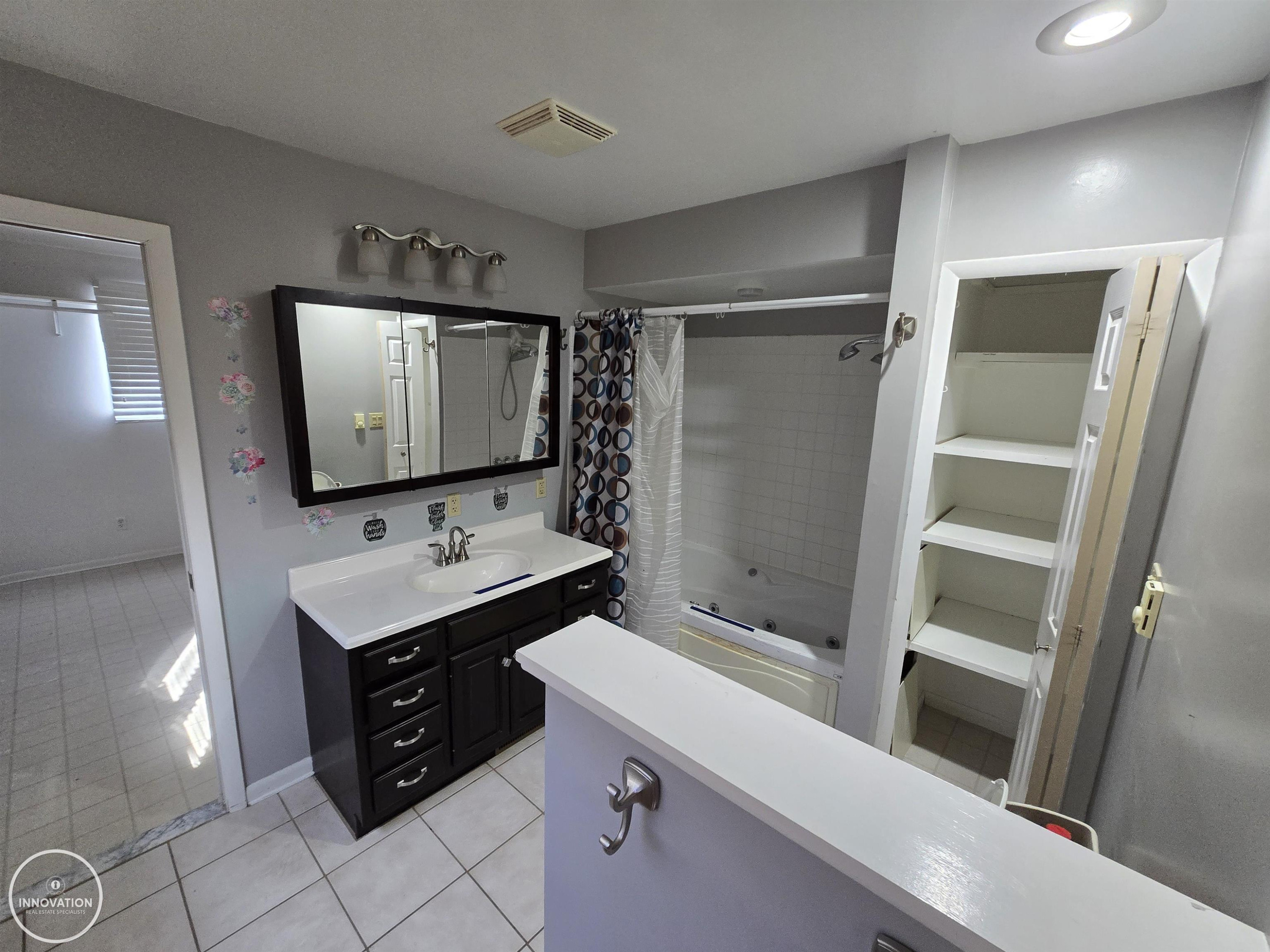 3239 N Shoreview Drive, MI 48059 — Photo 17