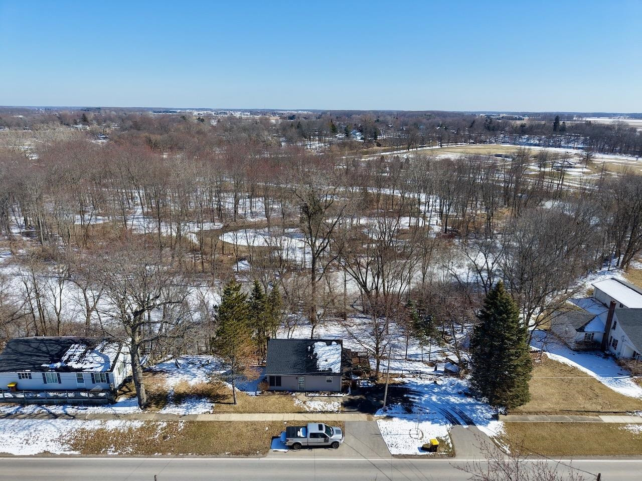 921 S Front Street, Chesaning, MI 48616 — Photo 12