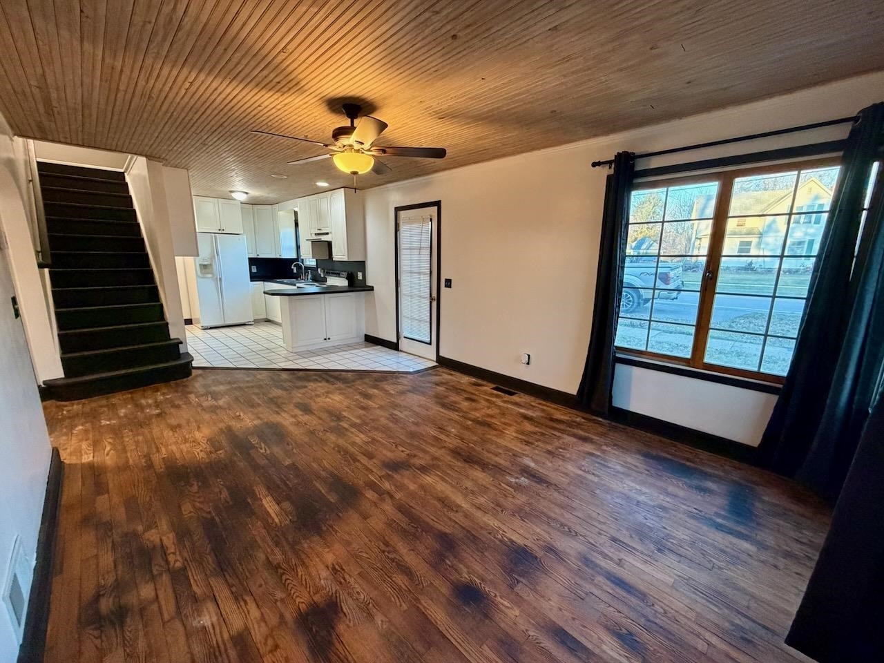 921 S Front Street, Chesaning, MI 48616 — Photo 14