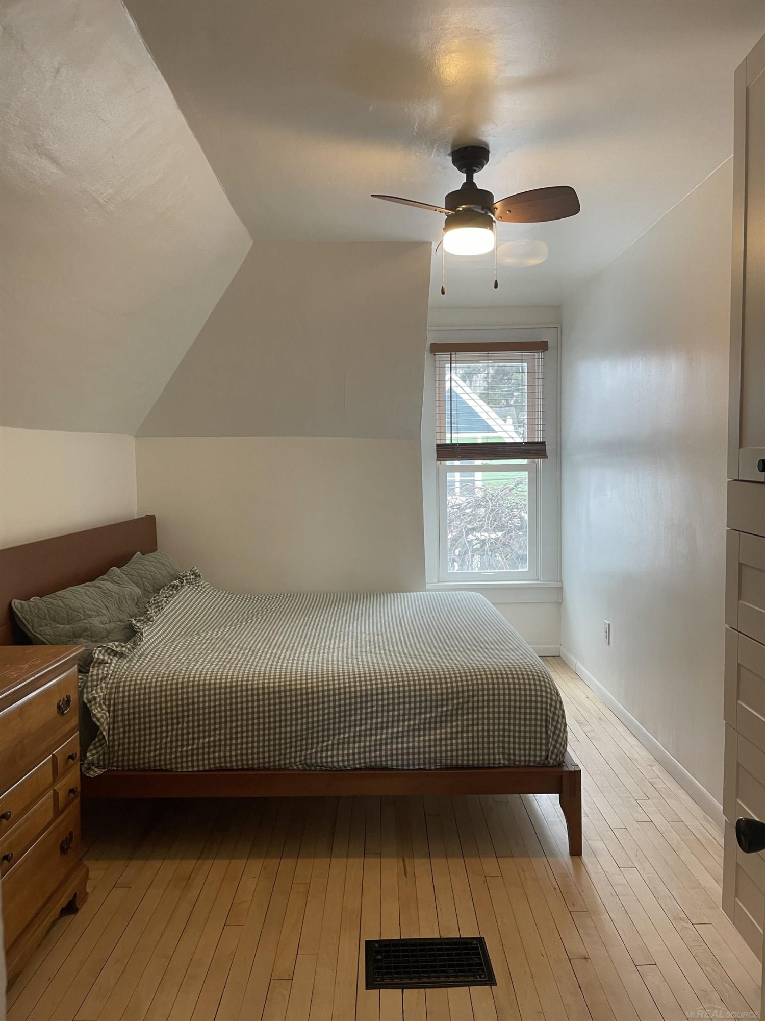 318 W Park Street, Marquette, MI 49855 — Photo 27