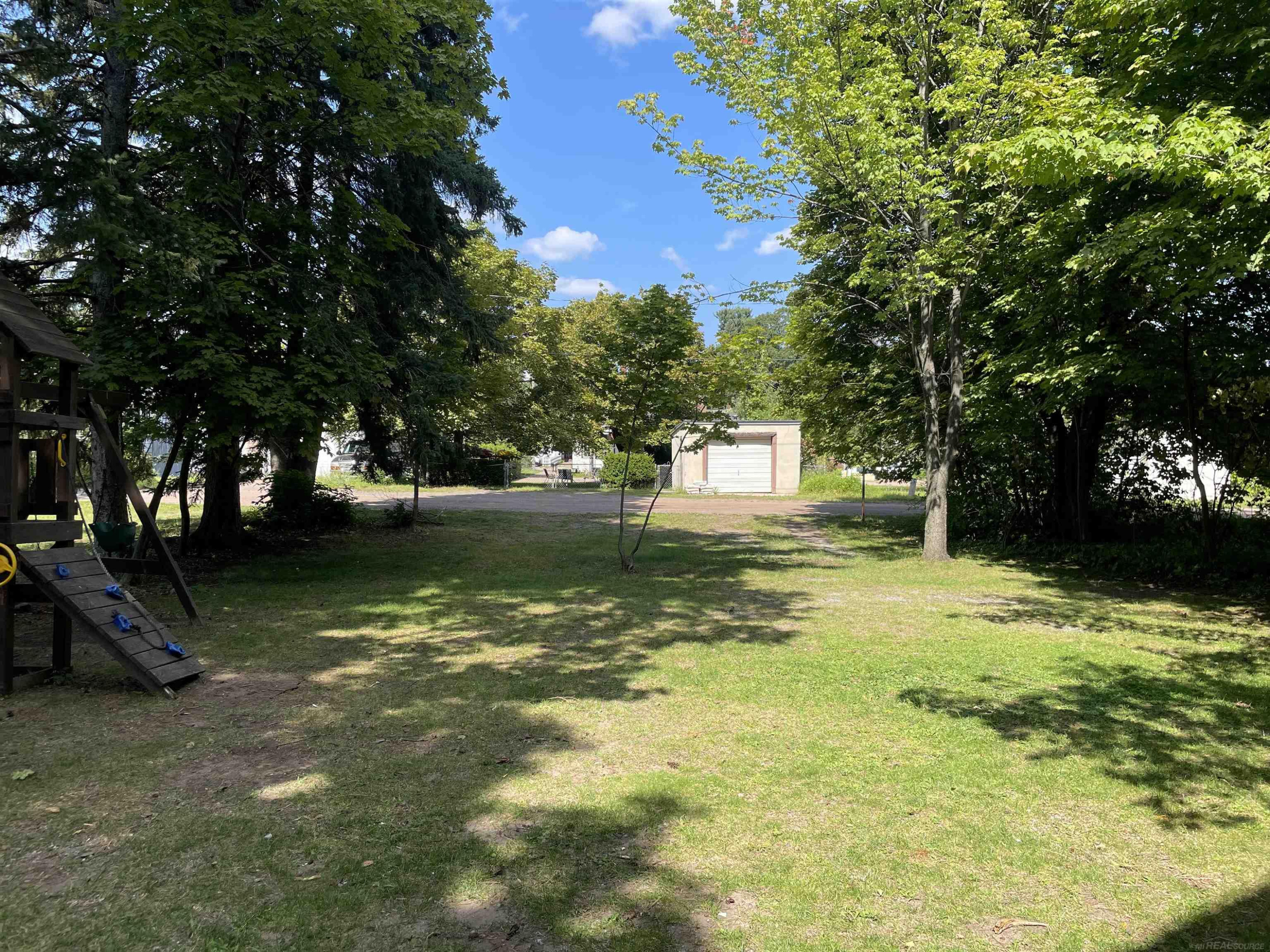 318 W Park Street, Marquette, MI 49855 — Photo 54