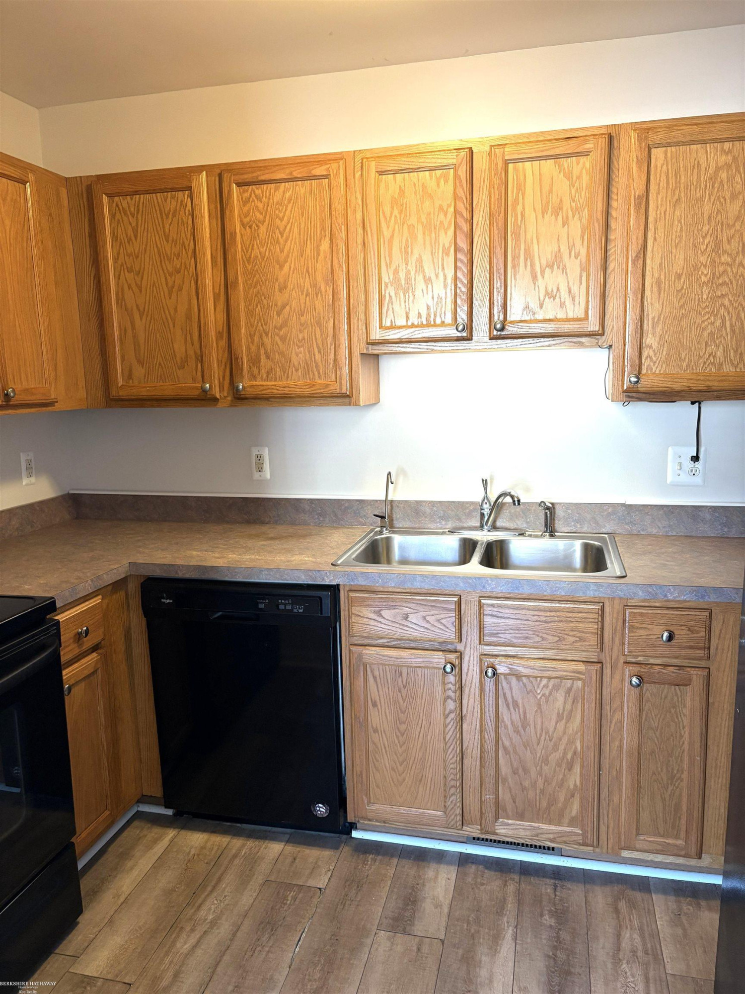 50 Depot Street, 9, Oxford, MI 48371 — Photo 8