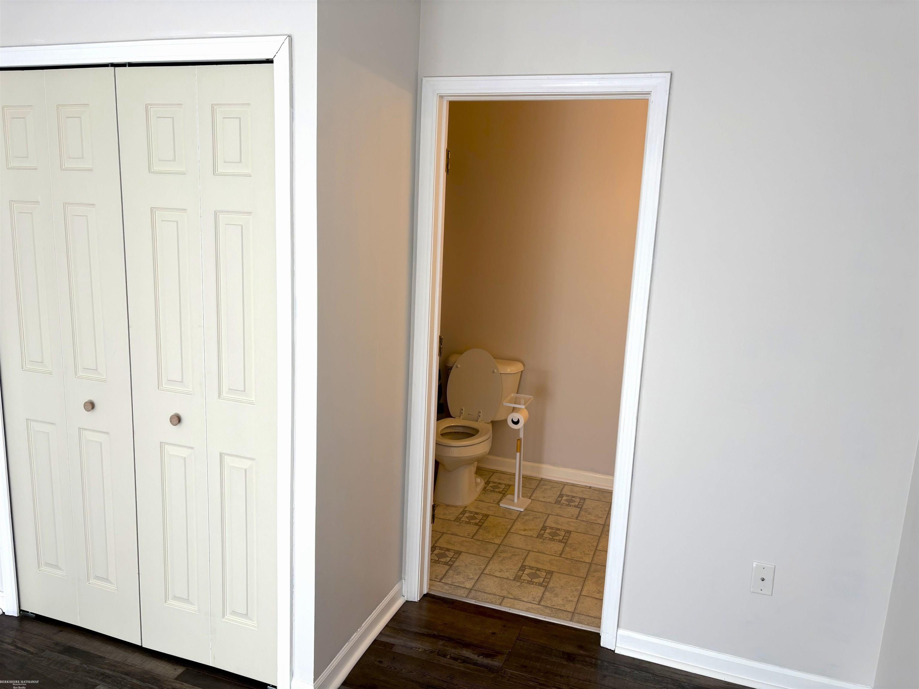 50 Depot Street, 9, Oxford, MI 48371 — Photo 14