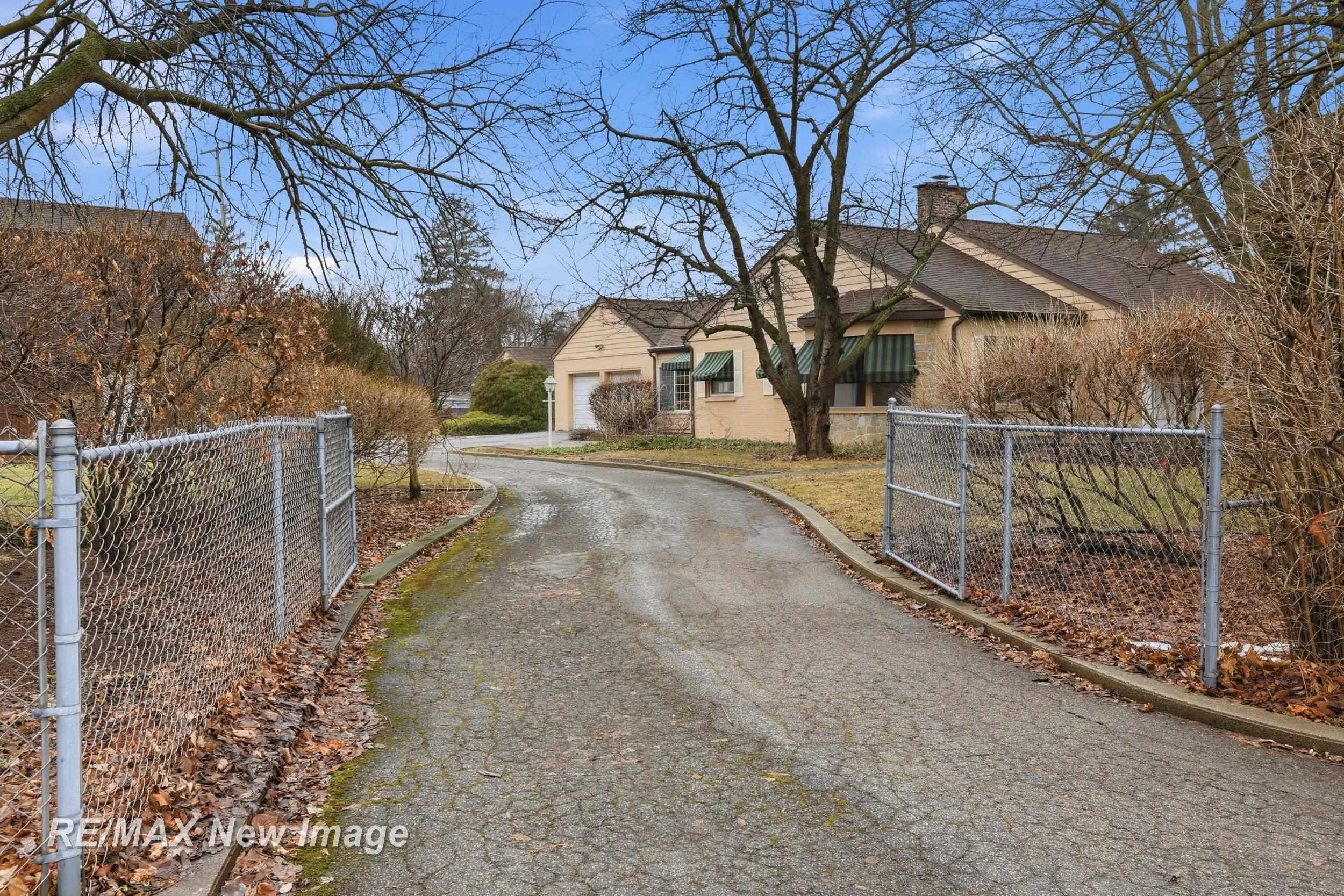 4077 Brockway Road, Saginaw, MI 48638 — Photo 2