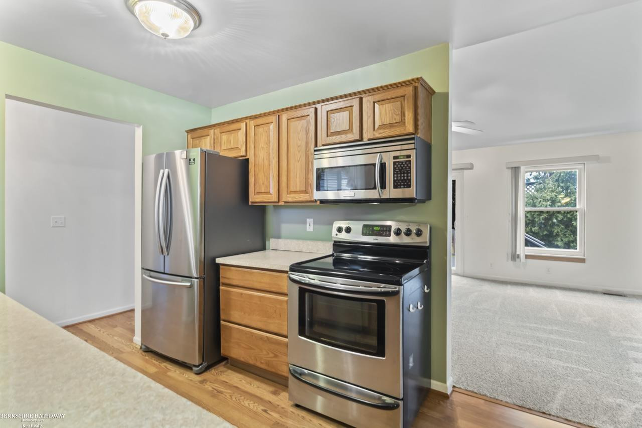 29941 Kenwood Court, Roseville, MI 48066 — Photo 9