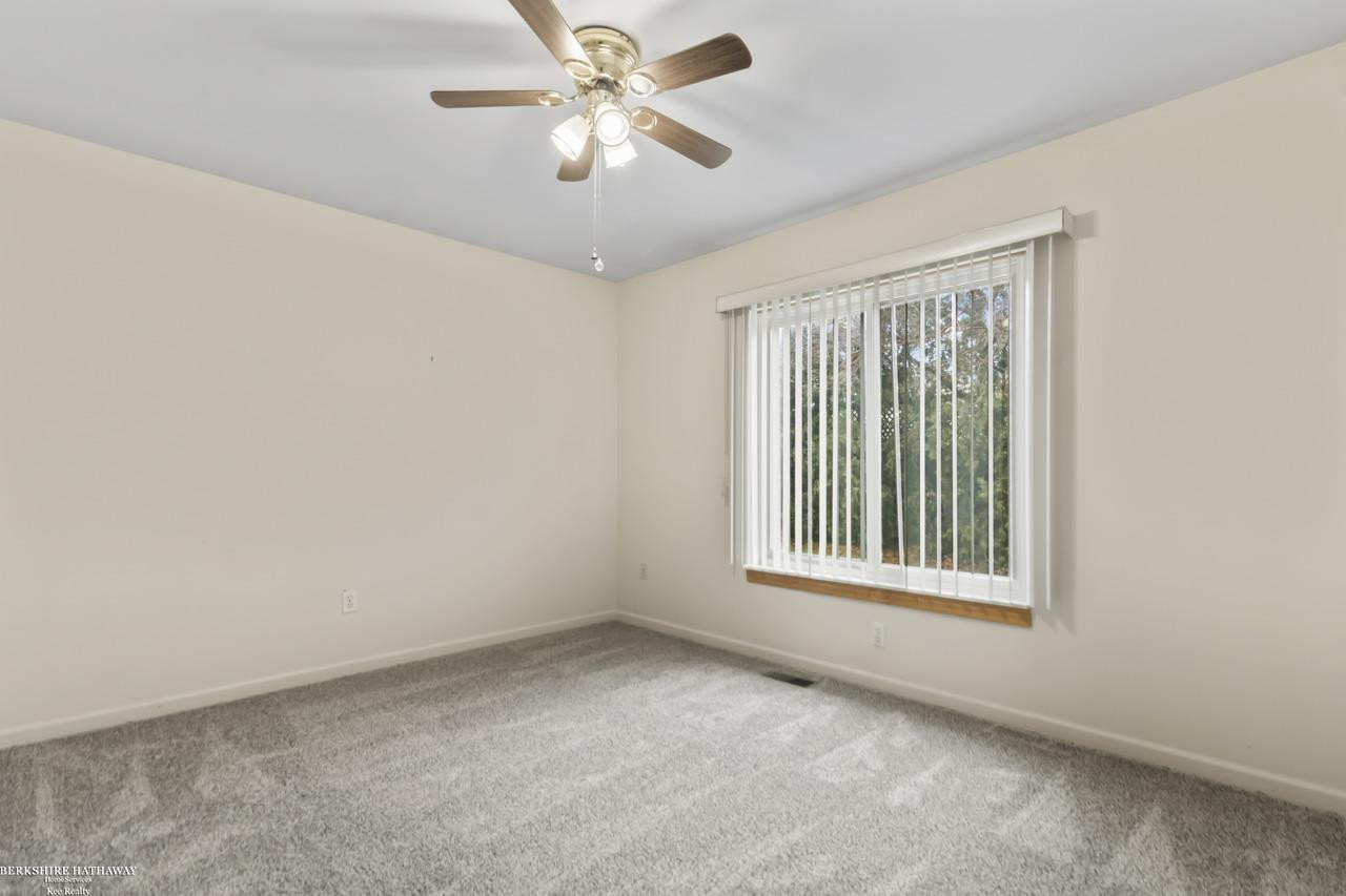 29941 Kenwood Court, Roseville, MI 48066 — Photo 14