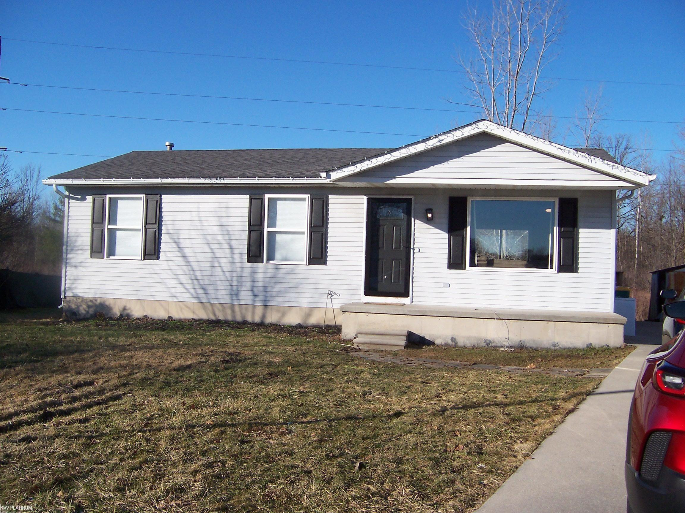 1255 Quain Lane, Port Huron, MI 48060 — front exterior