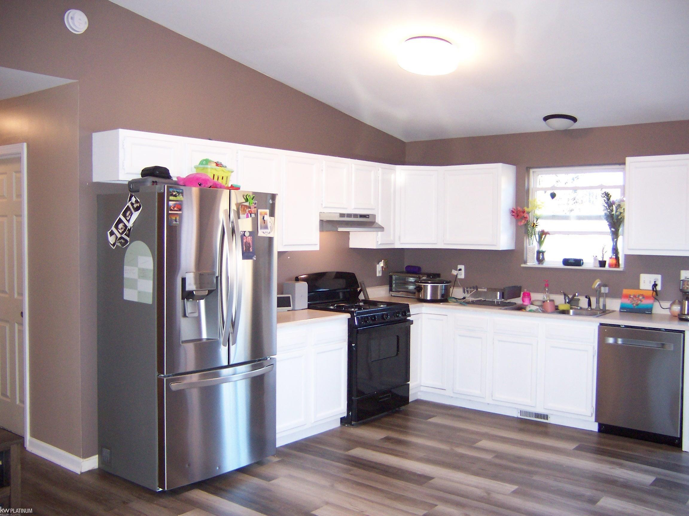 1255 Quain Lane, Port Huron, MI 48060 — Photo 2