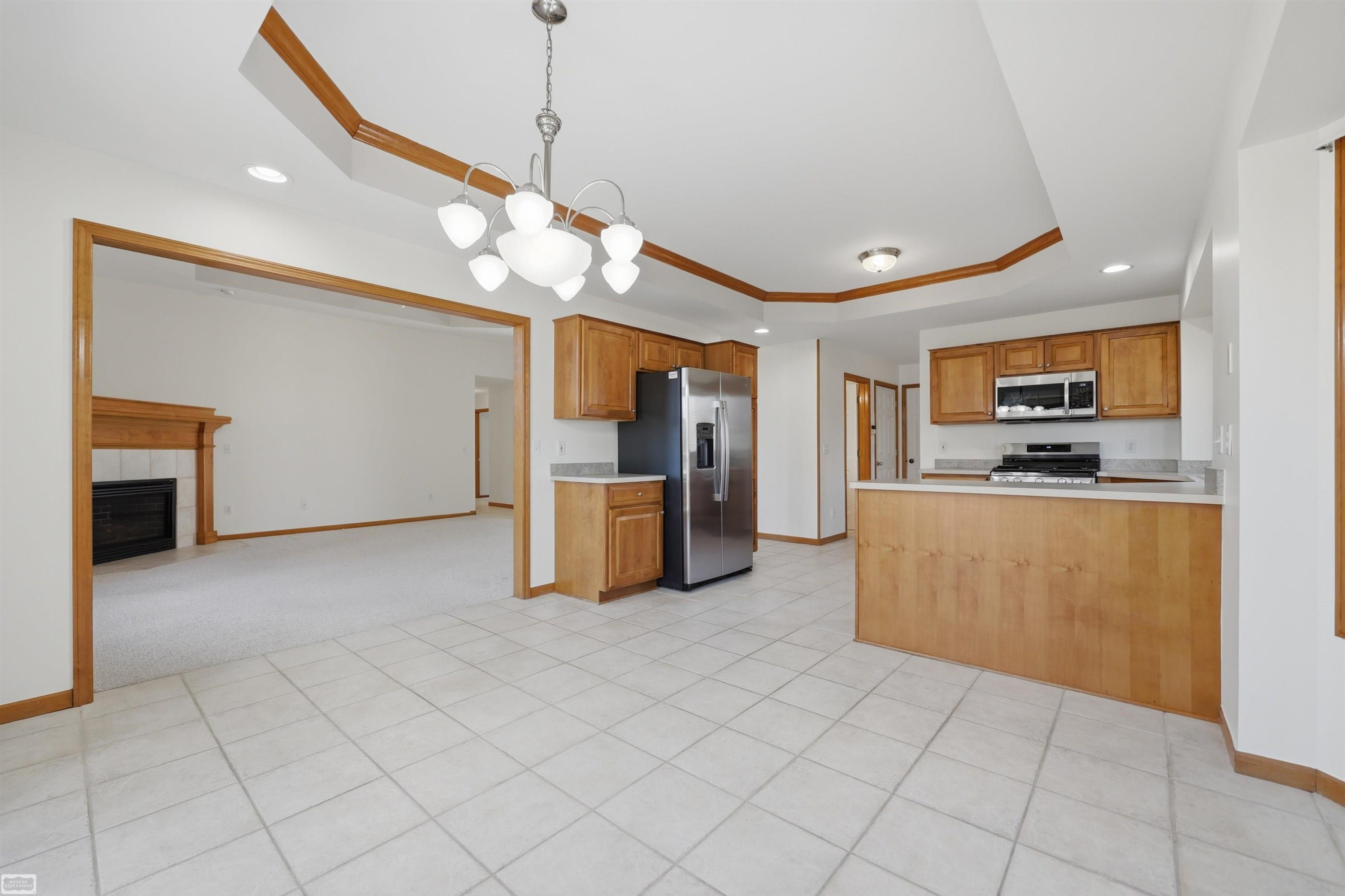 50988 Shenandoah Drive, Macomb, MI 48044 — Photo 8