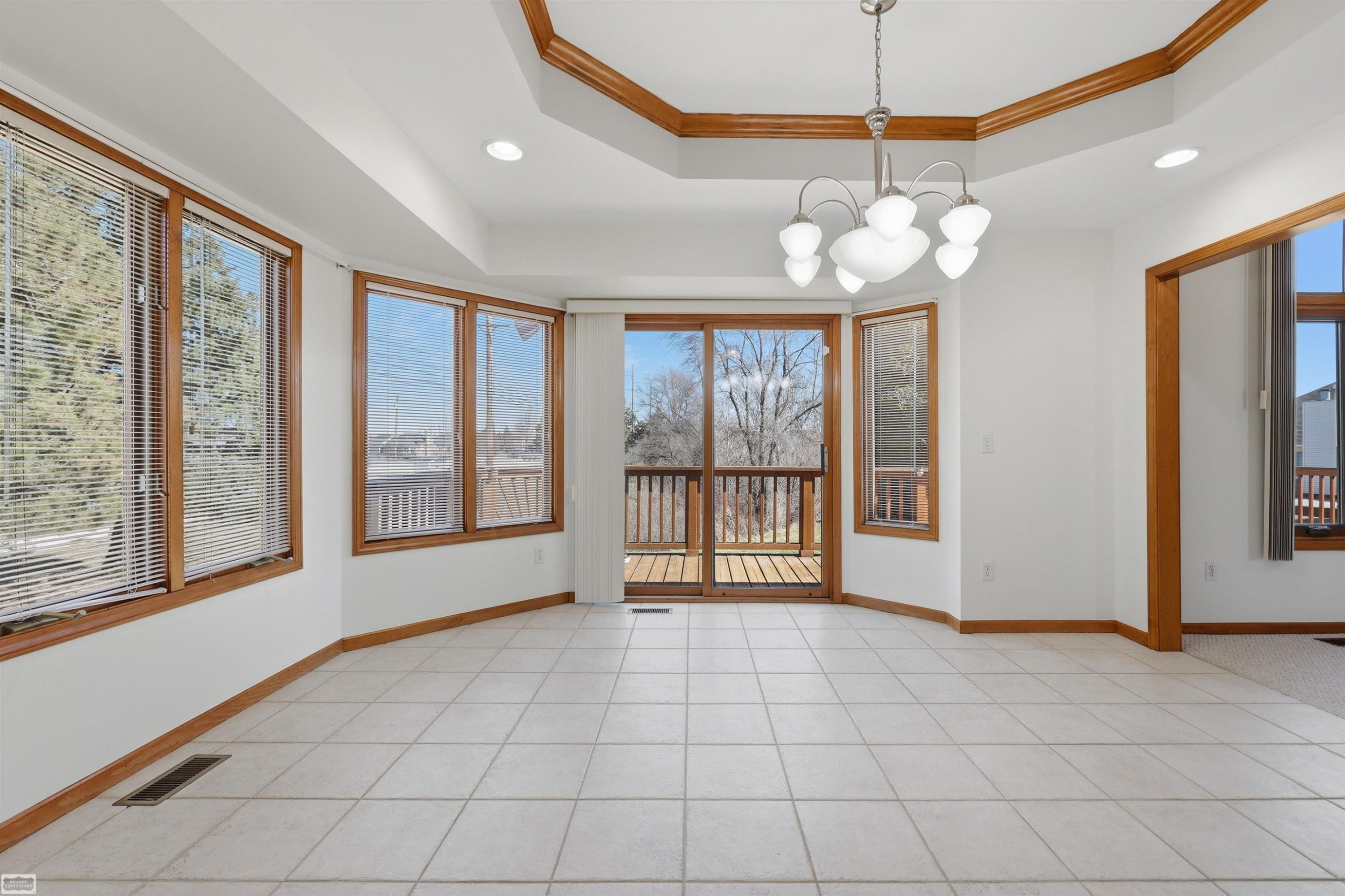 50988 Shenandoah Drive, Macomb, MI 48044 — Photo 13