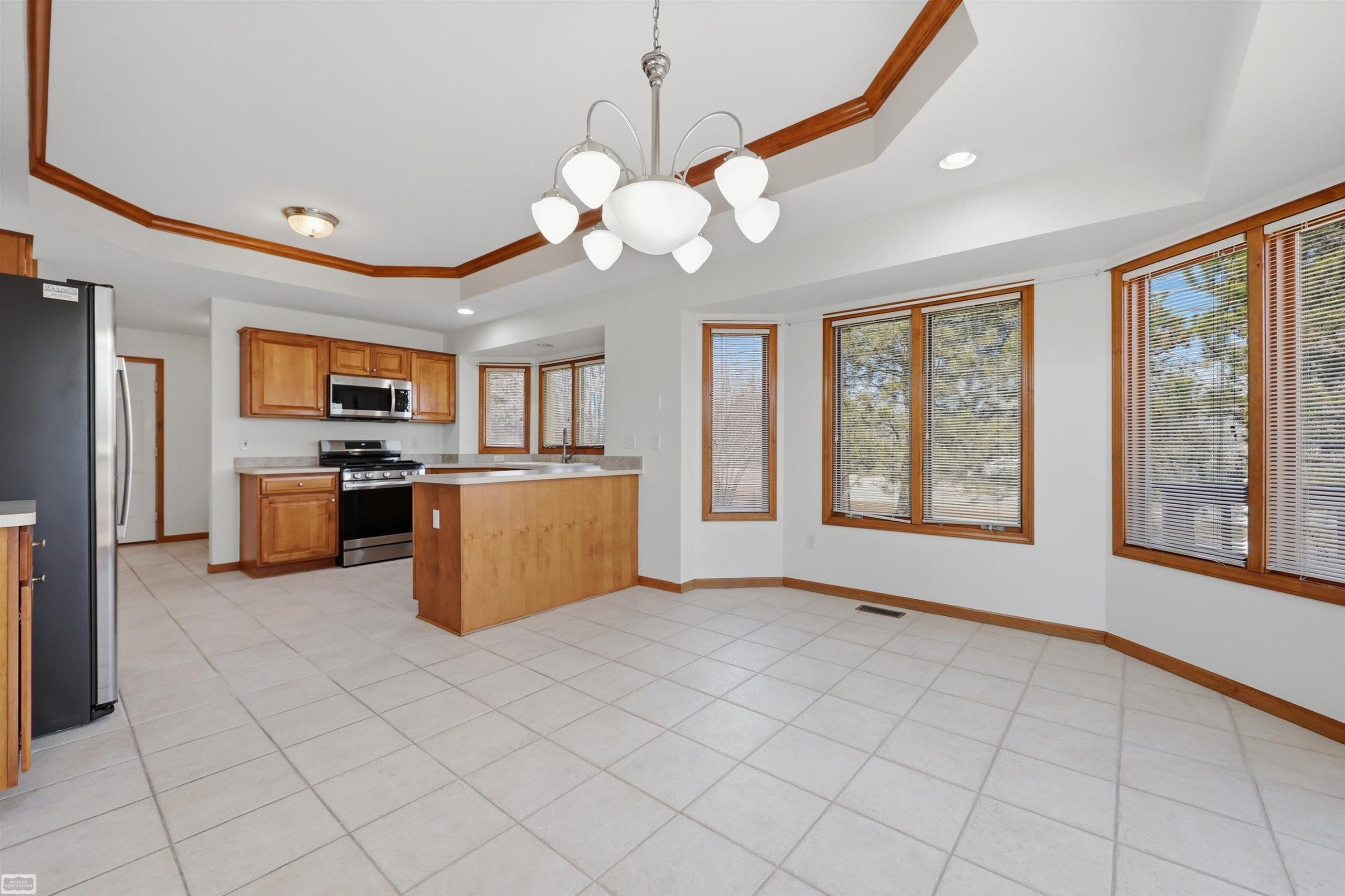 50988 Shenandoah Drive, Macomb, MI 48044 — Photo 14