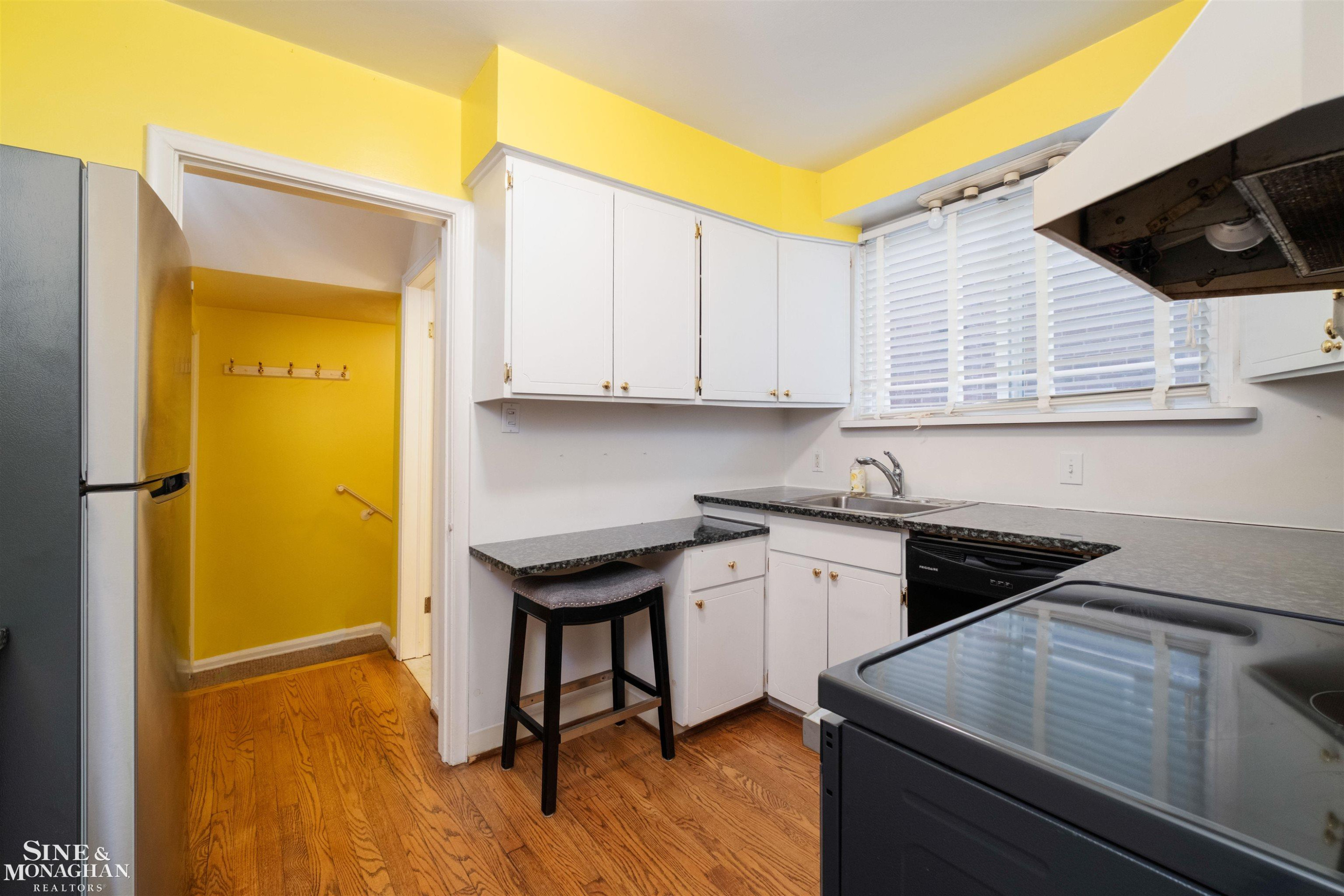 47 Cranford Lane, Grosse Pointe, MI 48230 — Photo 13