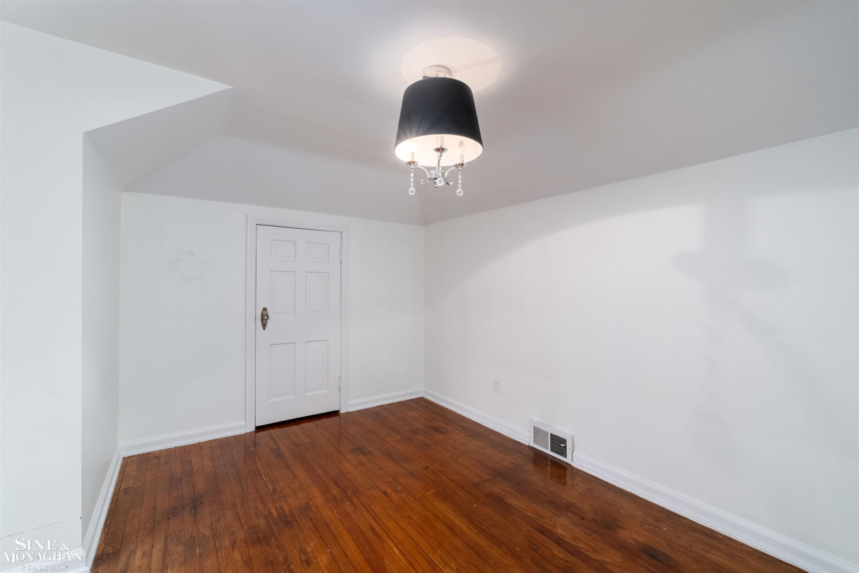 47 Cranford Lane, Grosse Pointe, MI 48230 — Photo 27