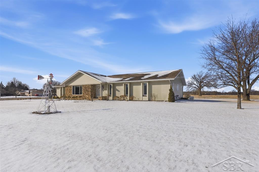4339 N Fordney Road, Hemlock, MI 48626 — Photo 2