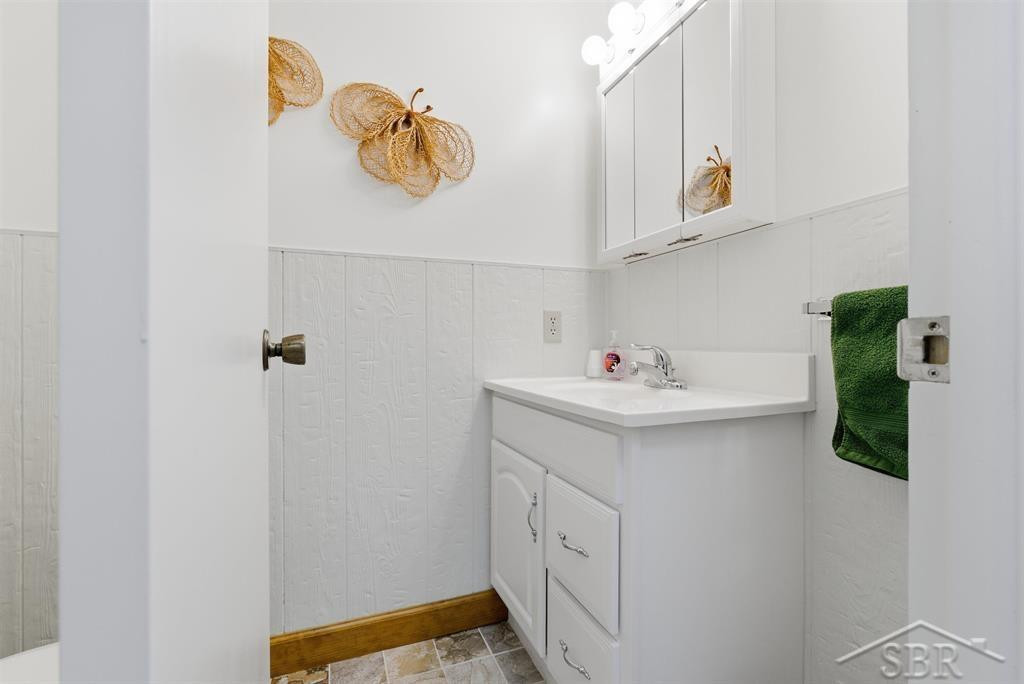 4339 N Fordney Road, Hemlock, MI 48626 — Photo 24