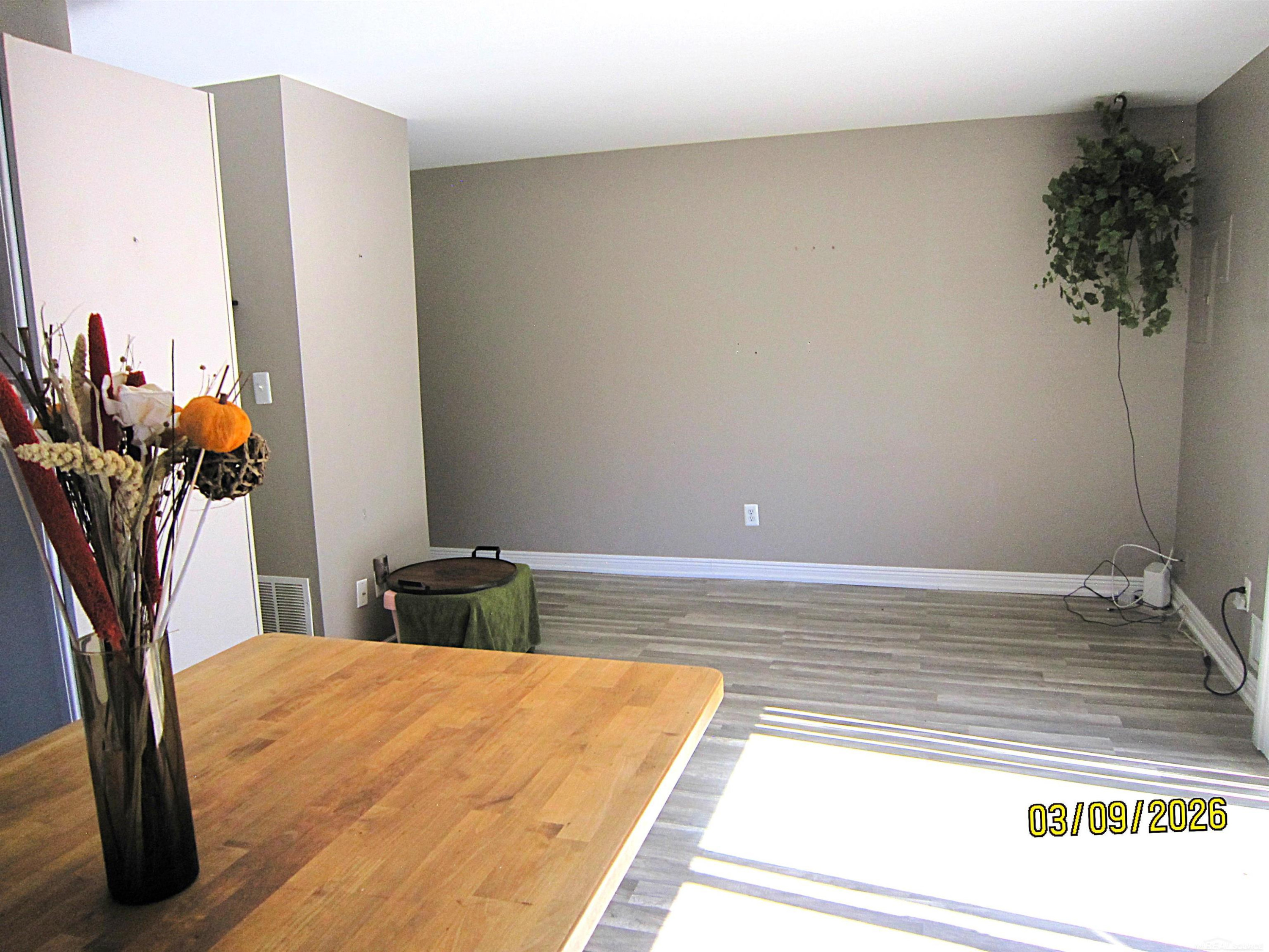 8238 FARNUM Avenue, Warren, MI 48093 — Photo 9