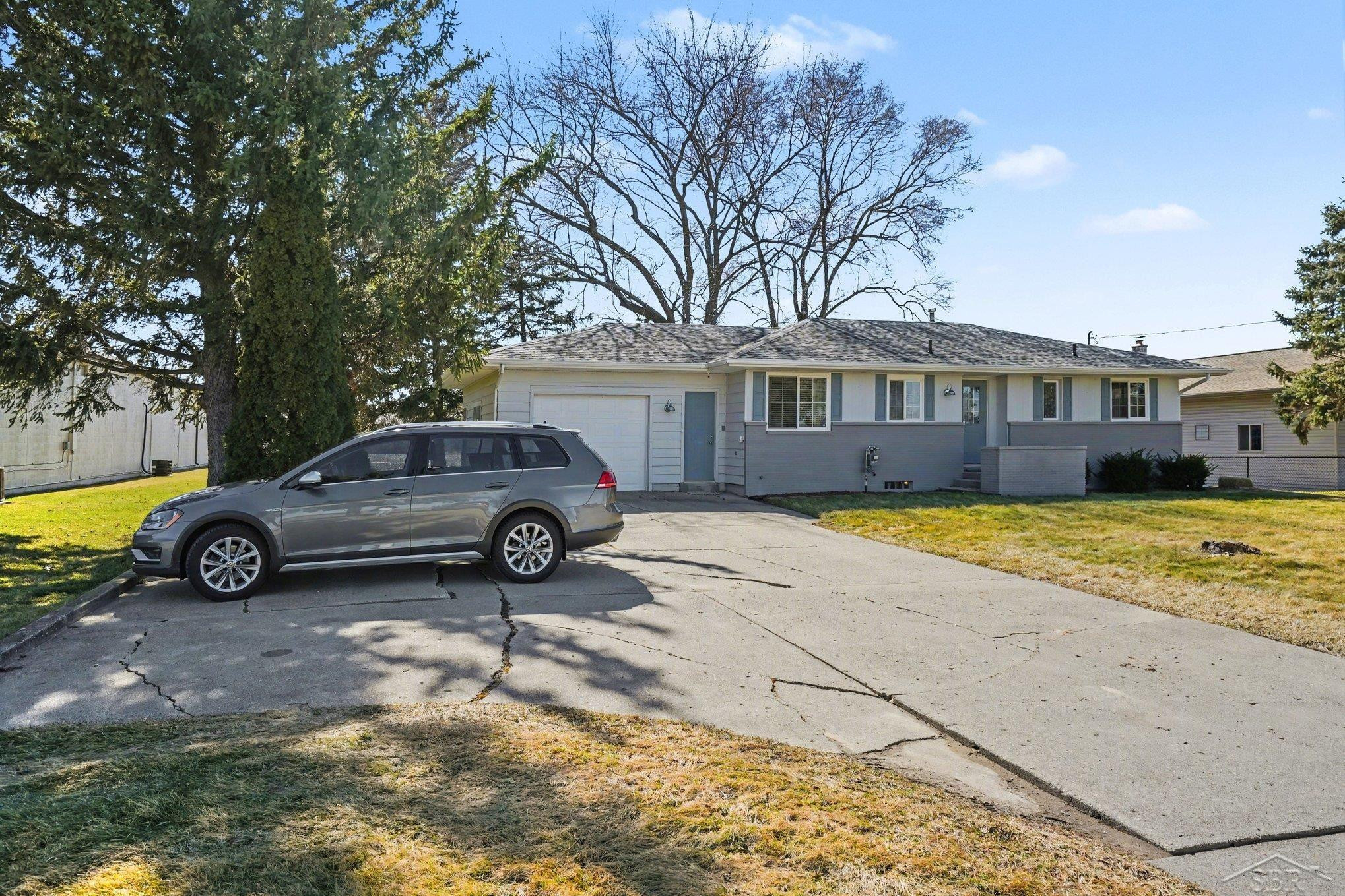 9670 Junction Road, Frankenmuth, MI 48734 — Photo 2