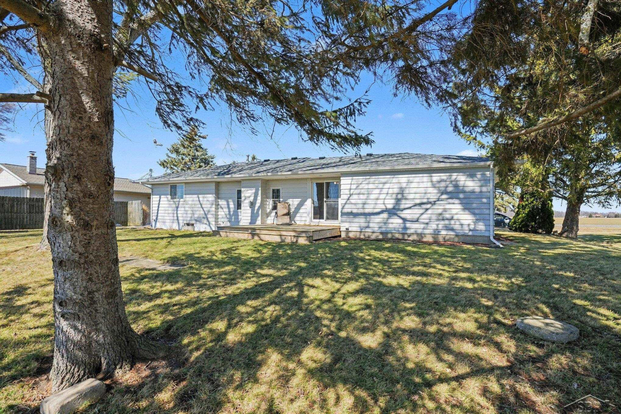 9670 Junction Road, Frankenmuth, MI 48734 — Photo 18