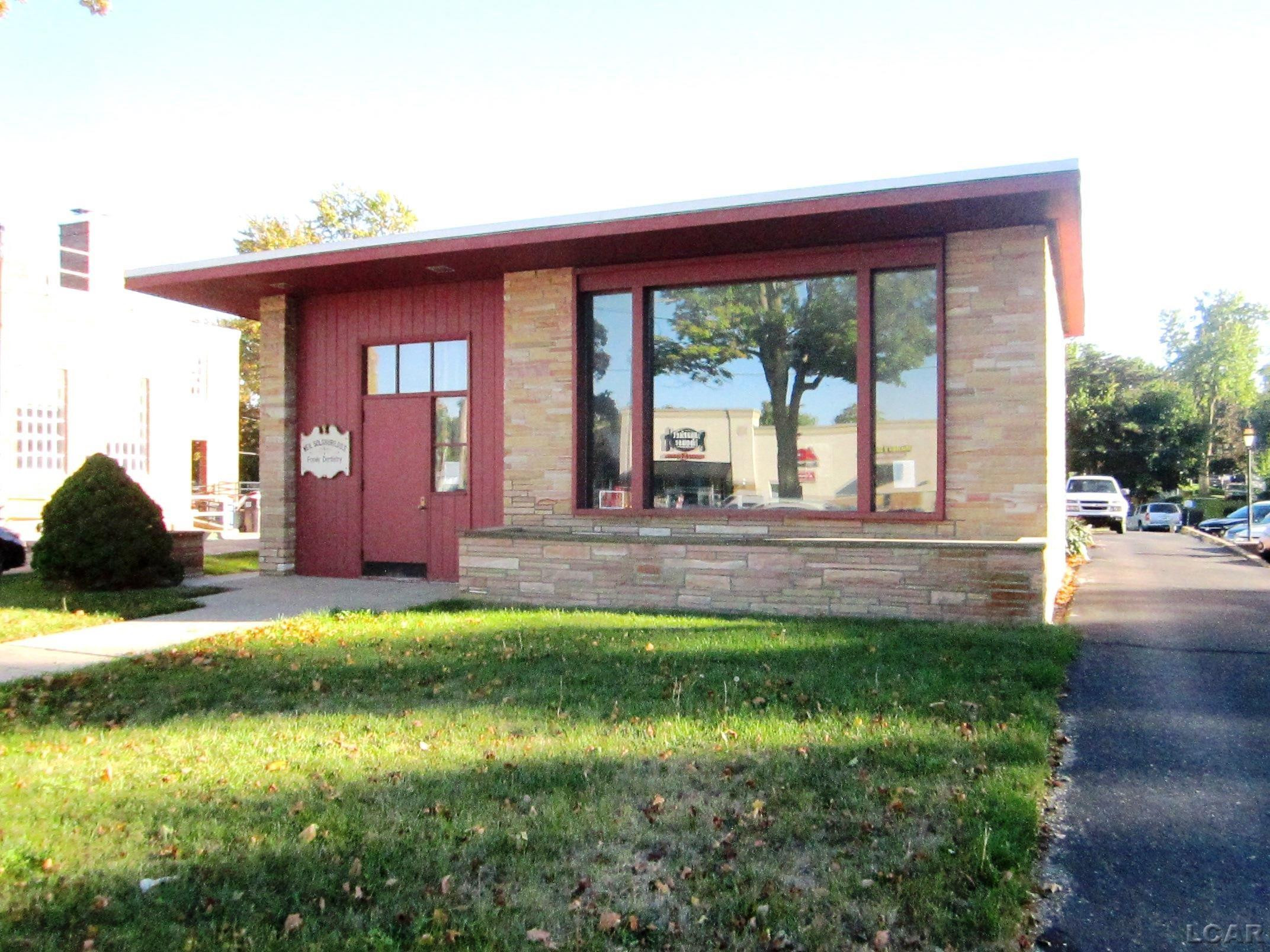 405 W Main Street, Hudson, MI 49247 — front exterior