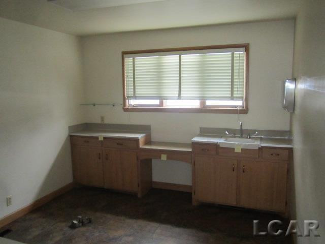 405 W Main Street, Hudson, MI 49247 — Photo 6