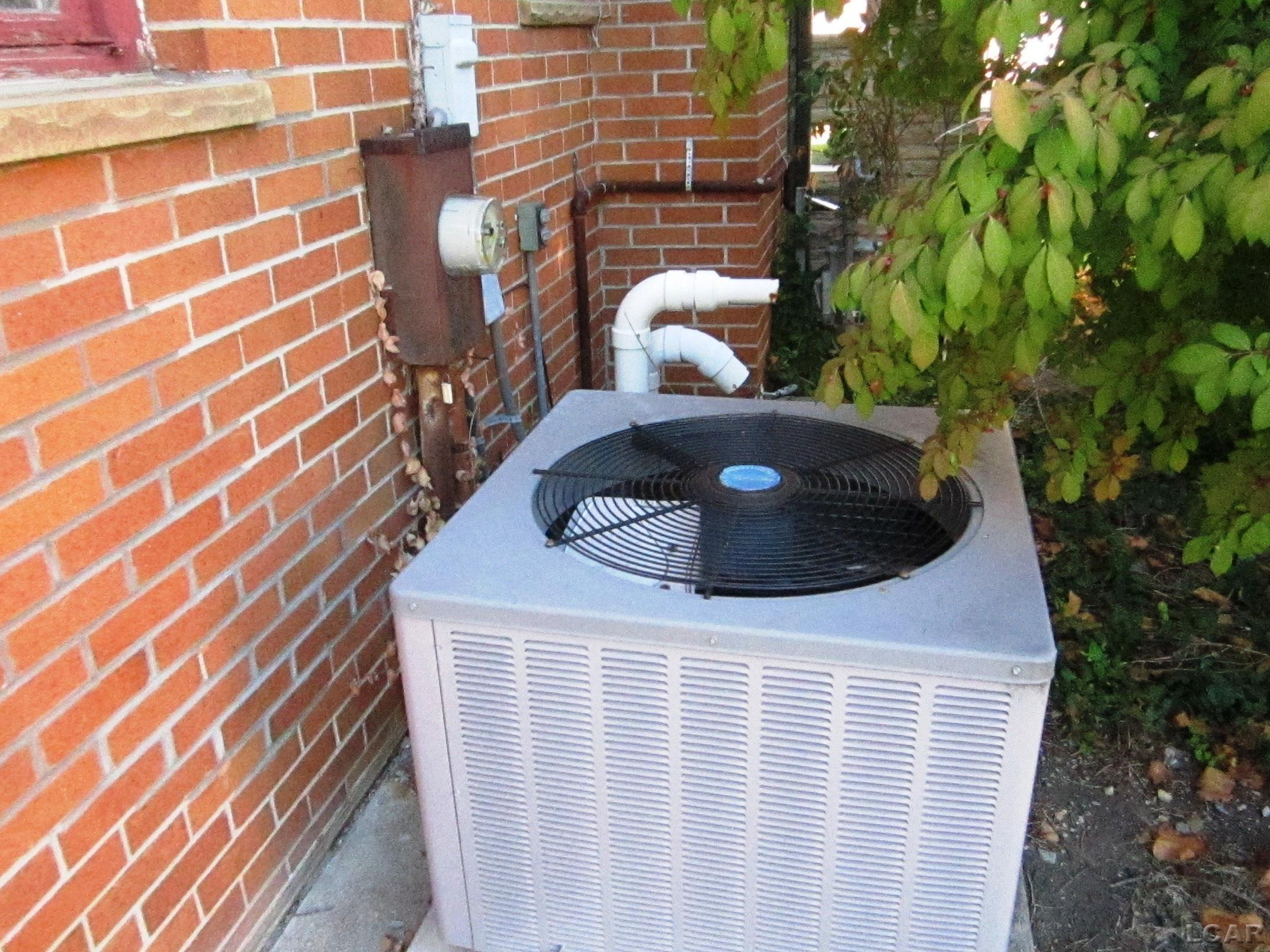 405 W Main Street, Hudson, MI 49247 — Photo 14